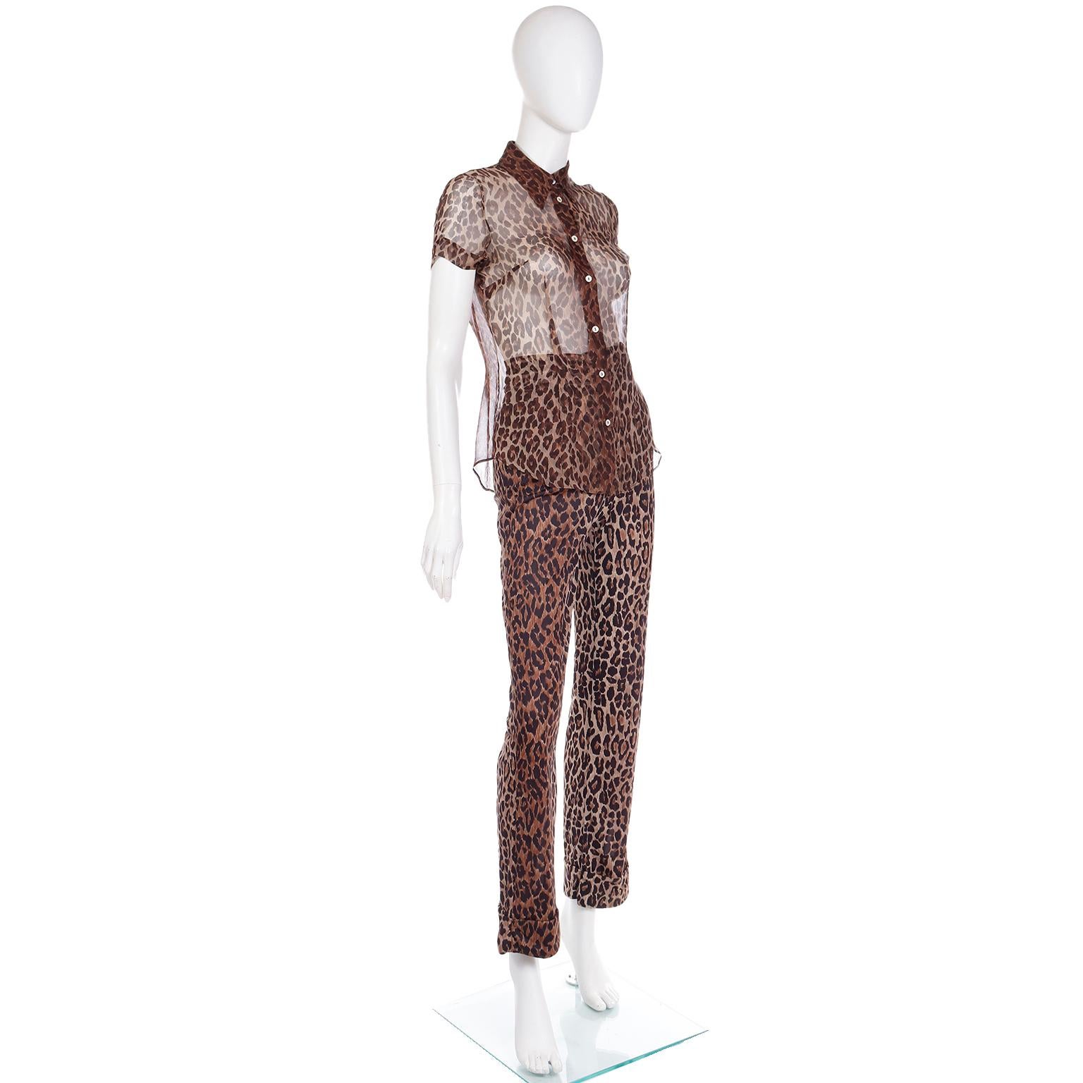 Dolce & Gabbana Silk 2pc Leopard Print Sheer Blouse & High Waist Pants Outfit In Excellent Condition For Sale In Portland, OR