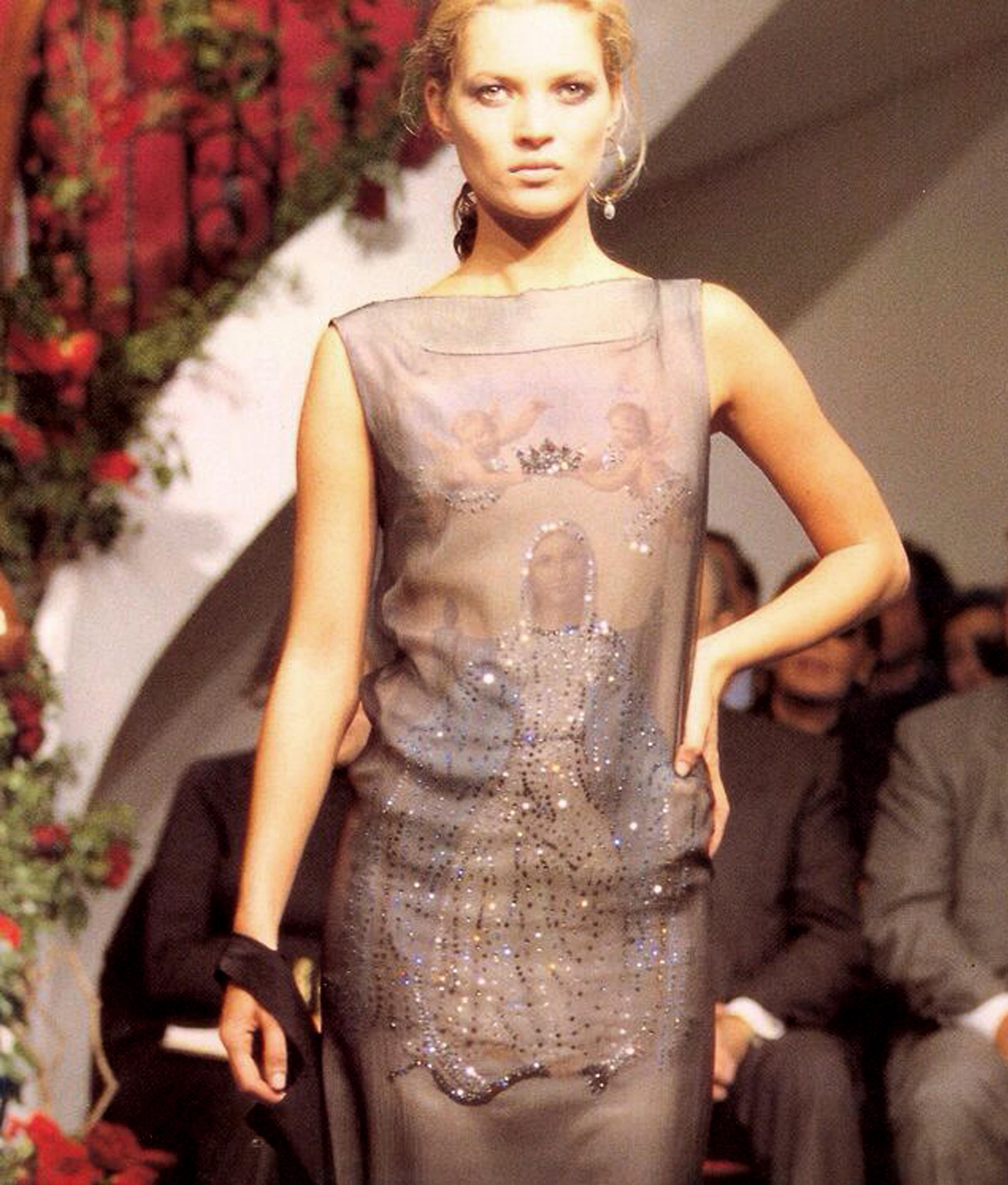 Dolce And Gabbana Ss 1998 - 5 For Sale on 1stDibs