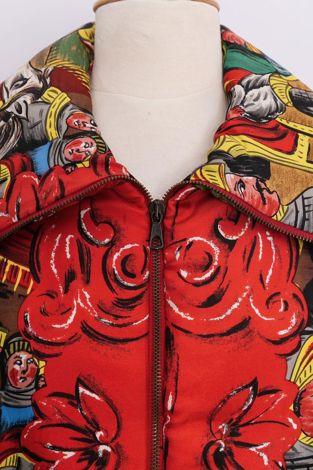 Women's Dolce & Gabbana Silk Conquistadores Print Jacket For Sale