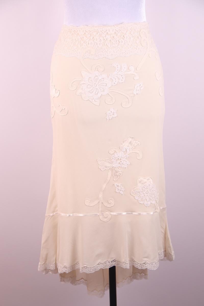 Dolce & Gabbana Silk Cream Floral Lace Skirt 2000s early In Excellent Condition For Sale In Алматинский Почтамт, KZ