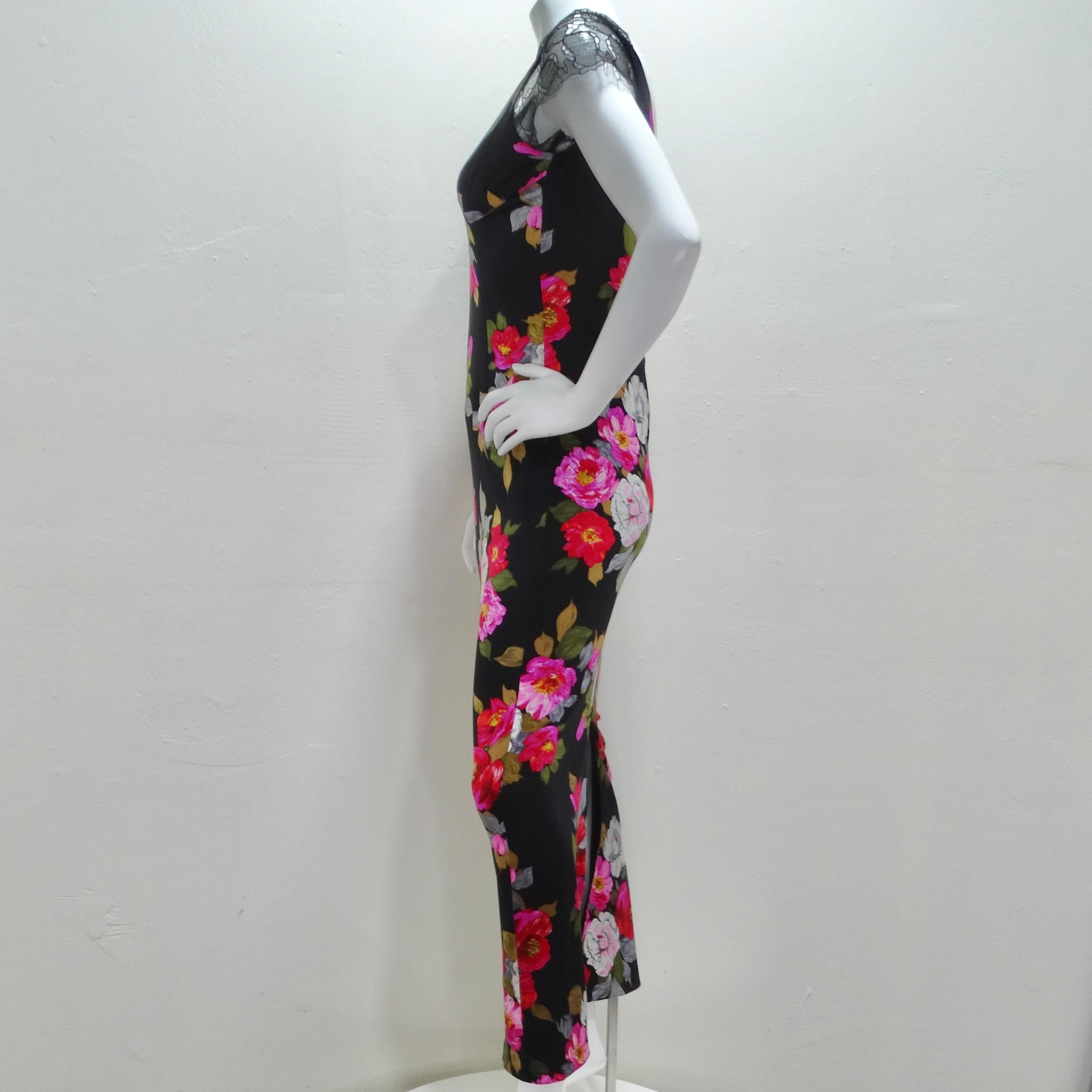 Dolce & Gabbana - Robe longue en dentelle florale de soie en vente 5
