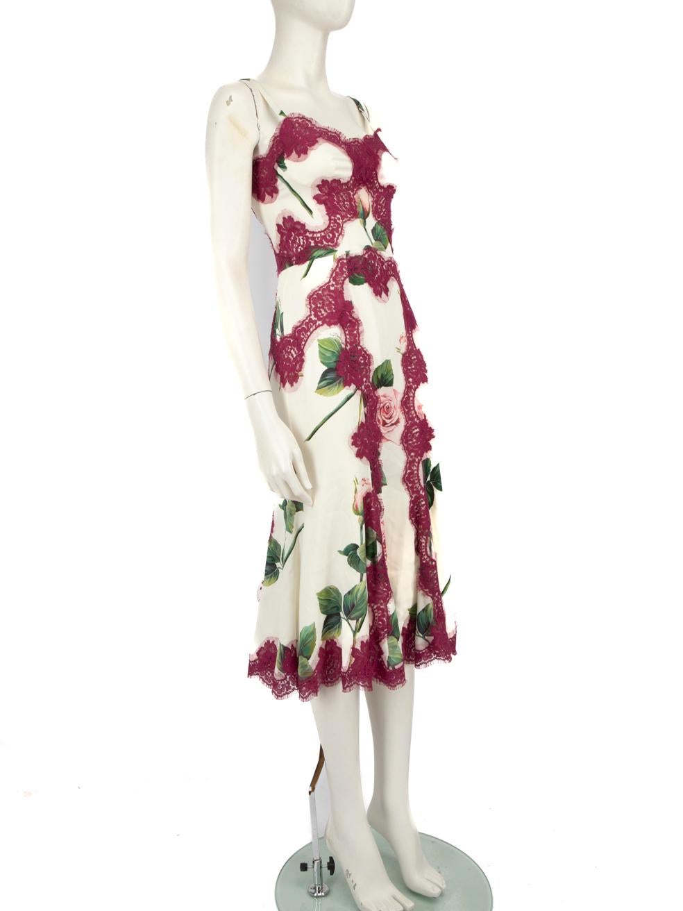 CONDITION is Never worn, with tags. Due to poor storage of the dress, there are marks on the lower front of this new Dolce & Gabbana designer resale item.
 
 Details
 
 
 Multicolour
 
 Silk
 
 Dress
 
 Midi
 
 Sleeveless
 
 Lace detail
 
 Floral