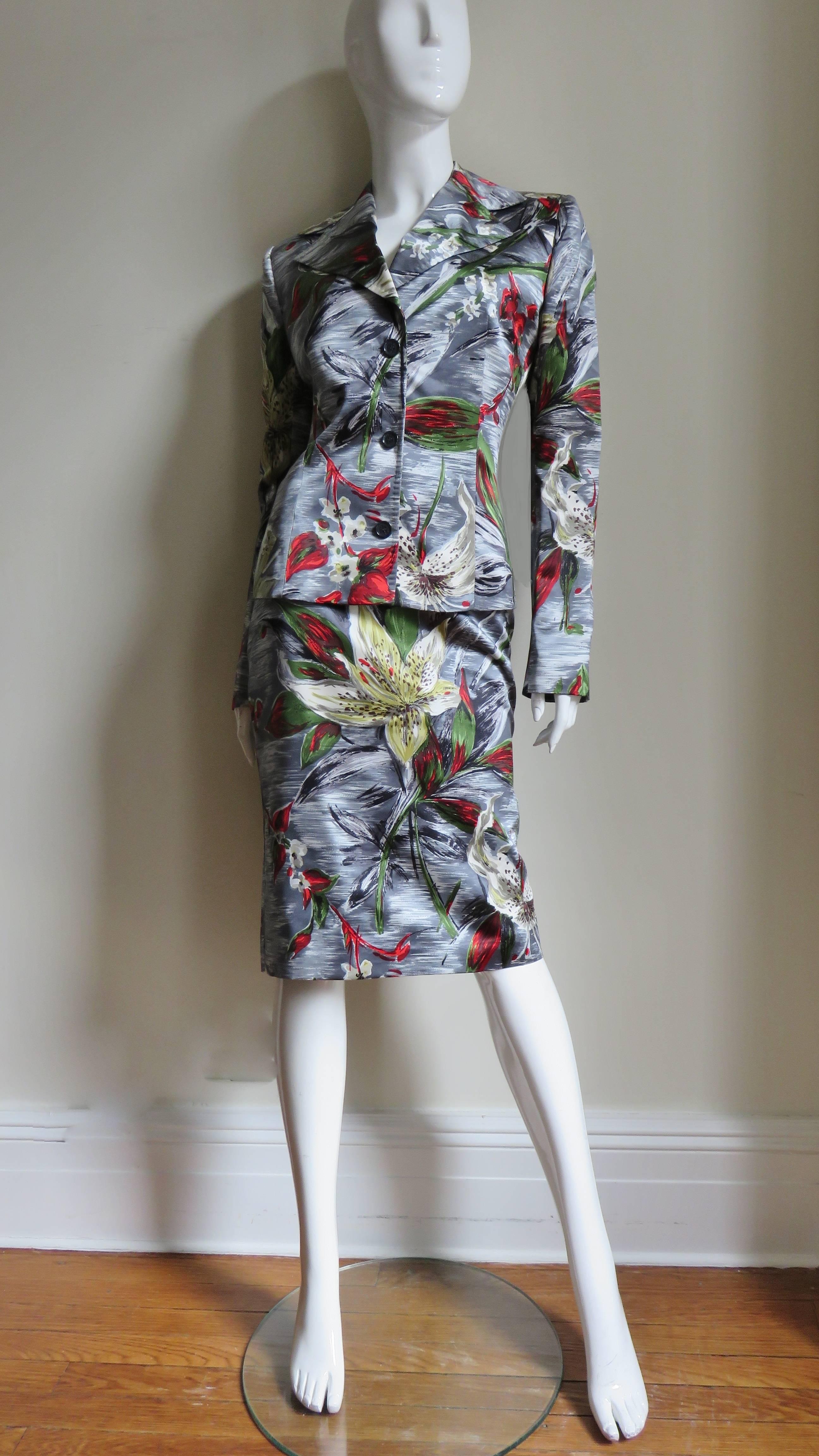 Dolce & Gabbana Silk Flower Print Skirt Suit For Sale 1