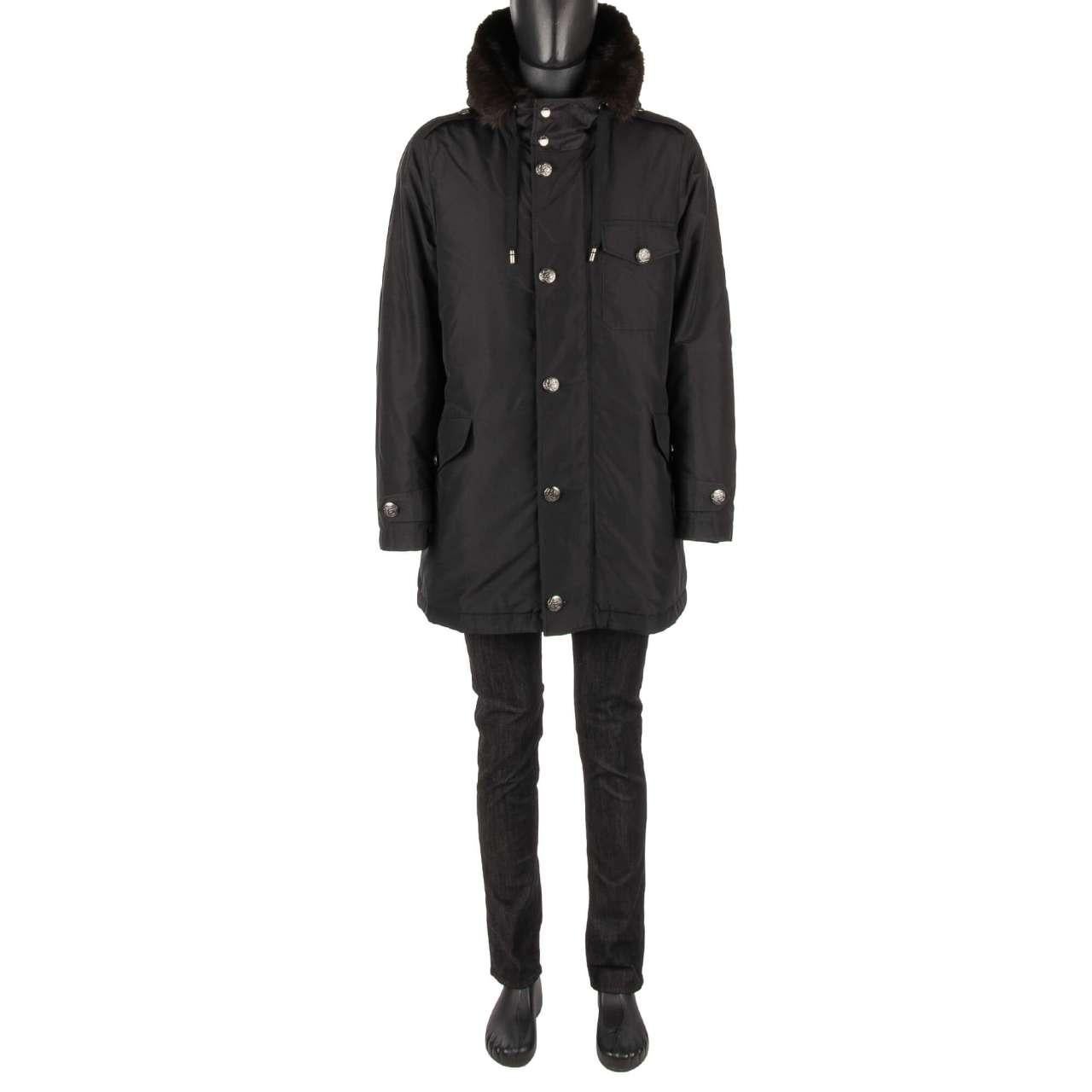 Dolce & Gabbana Silk Parka Jacket with Detachable Fur Lining and Hoody Black 54 For Sale 2