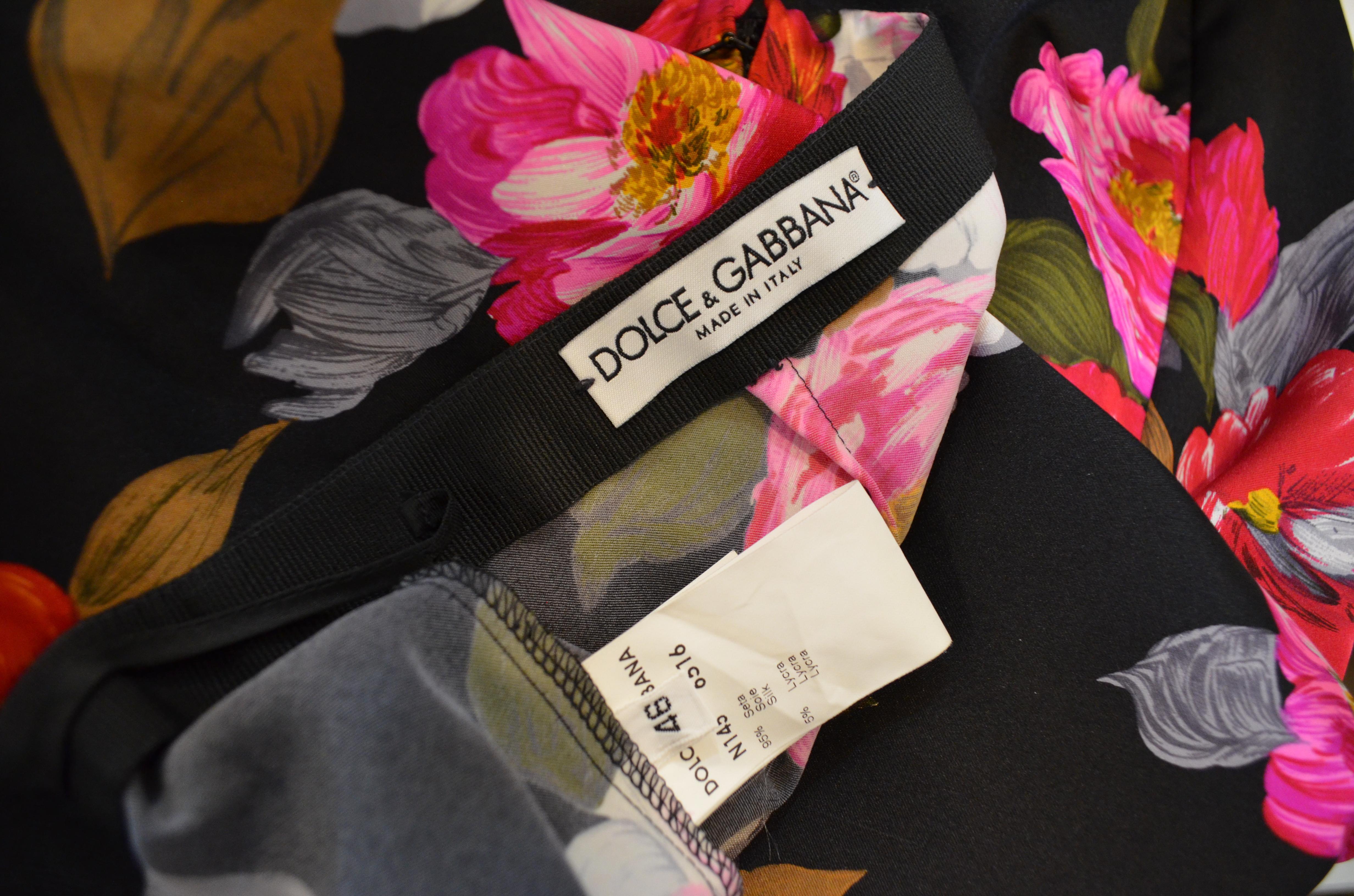 Brown Dolce & Gabbana Silk Pencil Skirt w/Floral Print