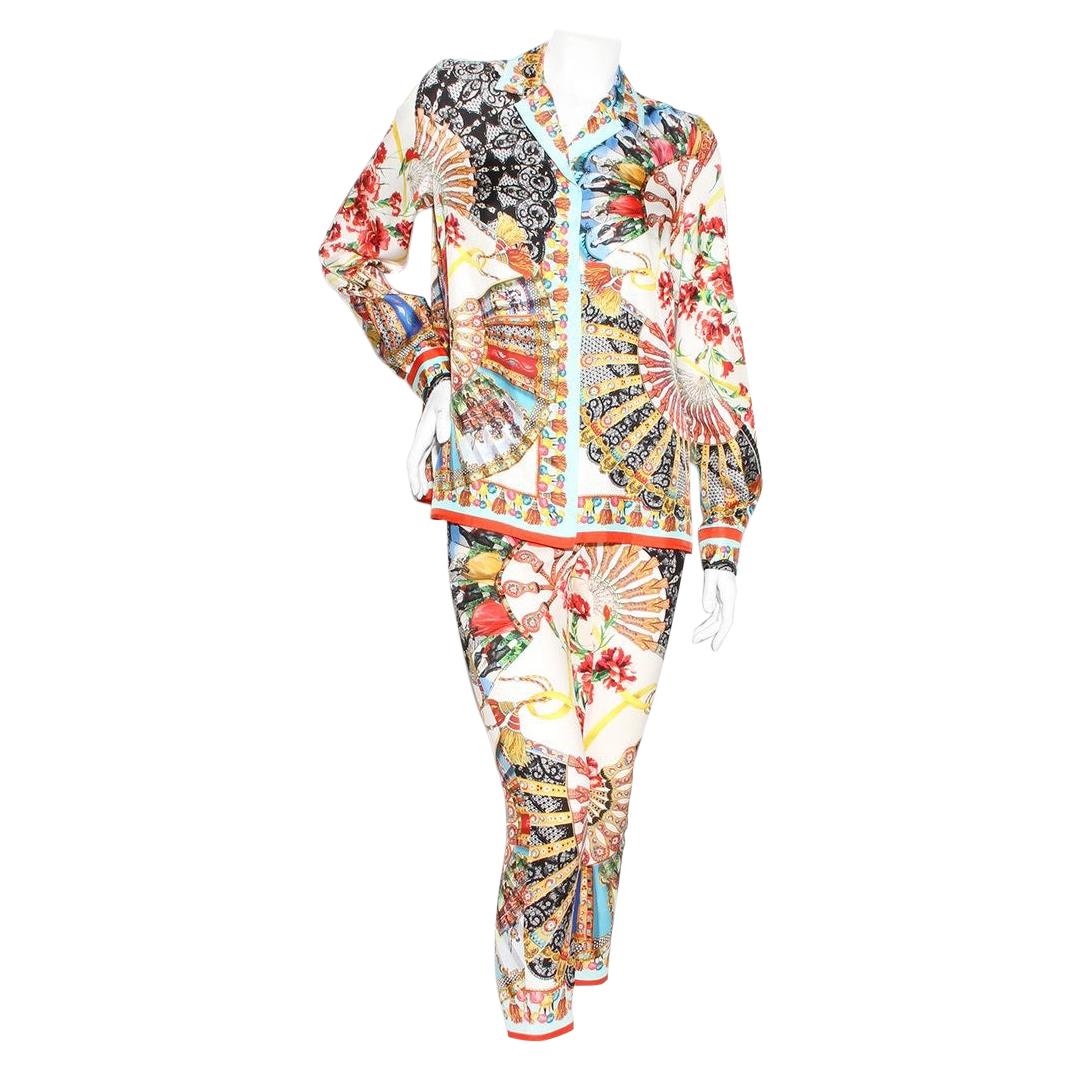 Dolce & Gabbana Silk Print Pants Suit For Sale