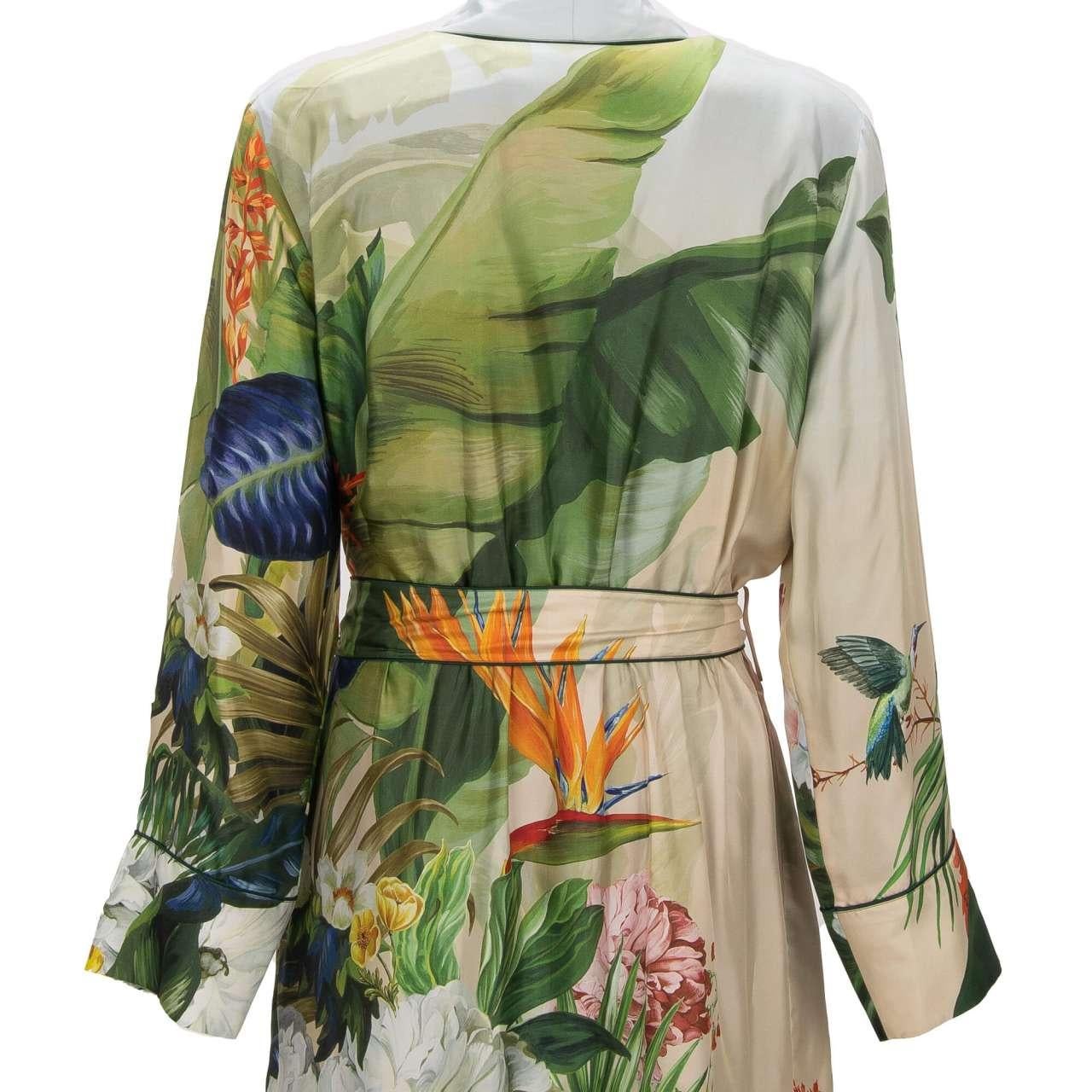 Men's Dolce & Gabbana - Silk Tropical Printed Coat Robe Green Orange 48 For Sale