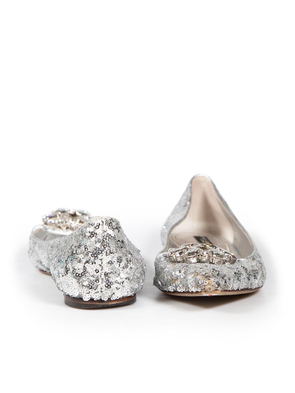 Dolce & Gabbana Silver Crystal Embellished Flats Size IT 37 In Good Condition For Sale In London, GB