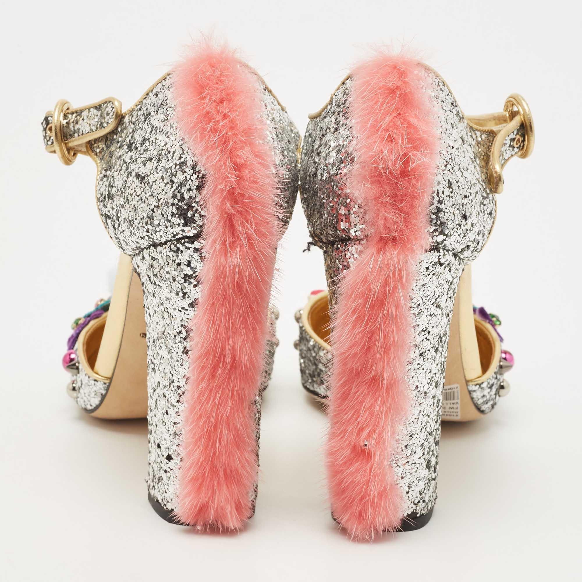 Dolce & Gabbana Silver Glittered and Leather Fluffy Mary Jane Sandals Size 40 In Fair Condition In Dubai, Al Qouz 2
