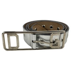 42 belt size Dolce
Gabbana Silver Leather Belt Perforated Studs Size 42/90