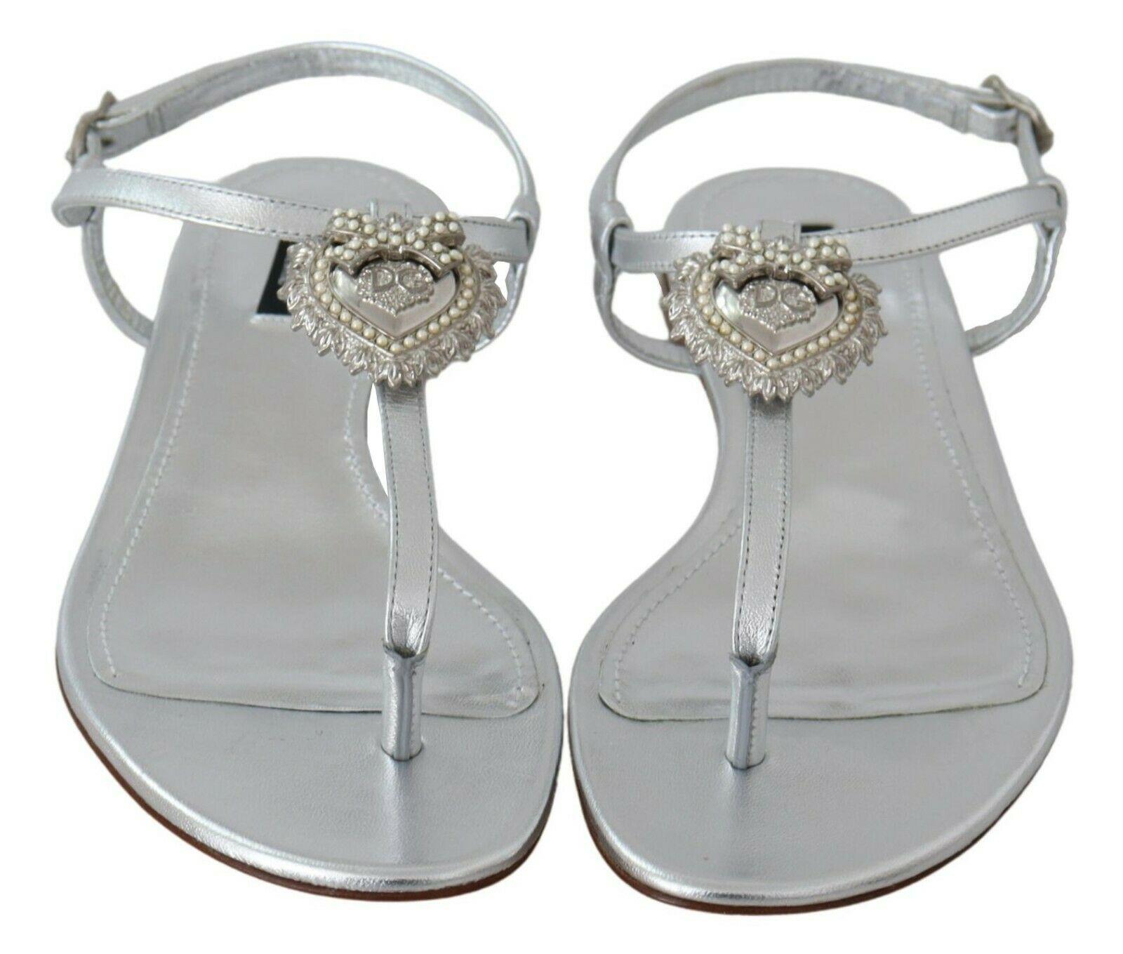 Dolce & Gabbana Silver Leather Devotion Flats Strap Sandals Flip Flops DG Heart In New Condition In WELWYN, GB
