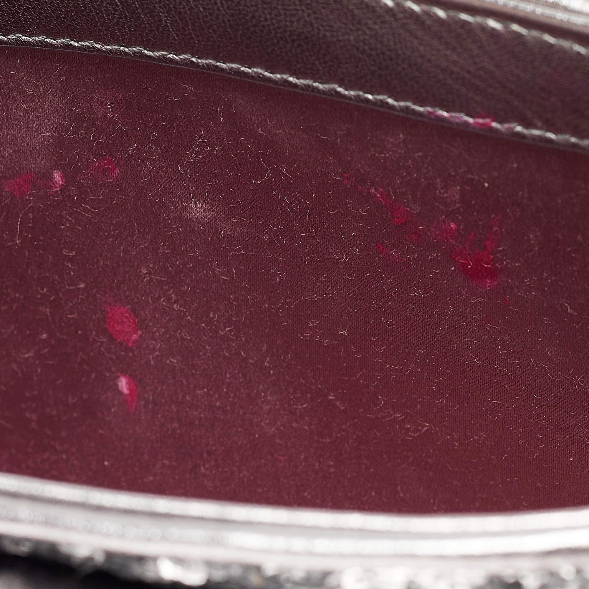 Dolce & Gabbana Borsa a tracolla DG Millennials in pelle e paillettes argento in vendita 3