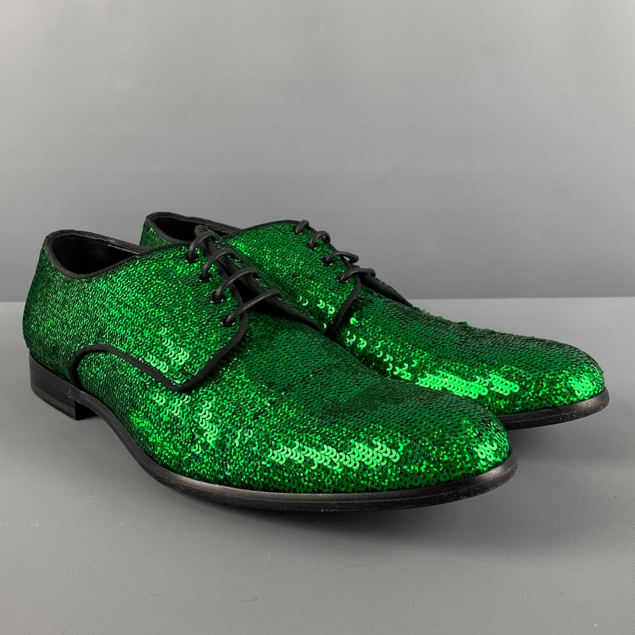 DOLCE & GABBANA shoes comes in a green sequined material featuring a pointed toe and a lace up closure. Made in Italy. Excellent Pre-Owned Condition. 

Marked:   A 10704 11Outsole: 13.25 inches  x 4.25 inches 
  
  
 
Reference: 125617
Category: