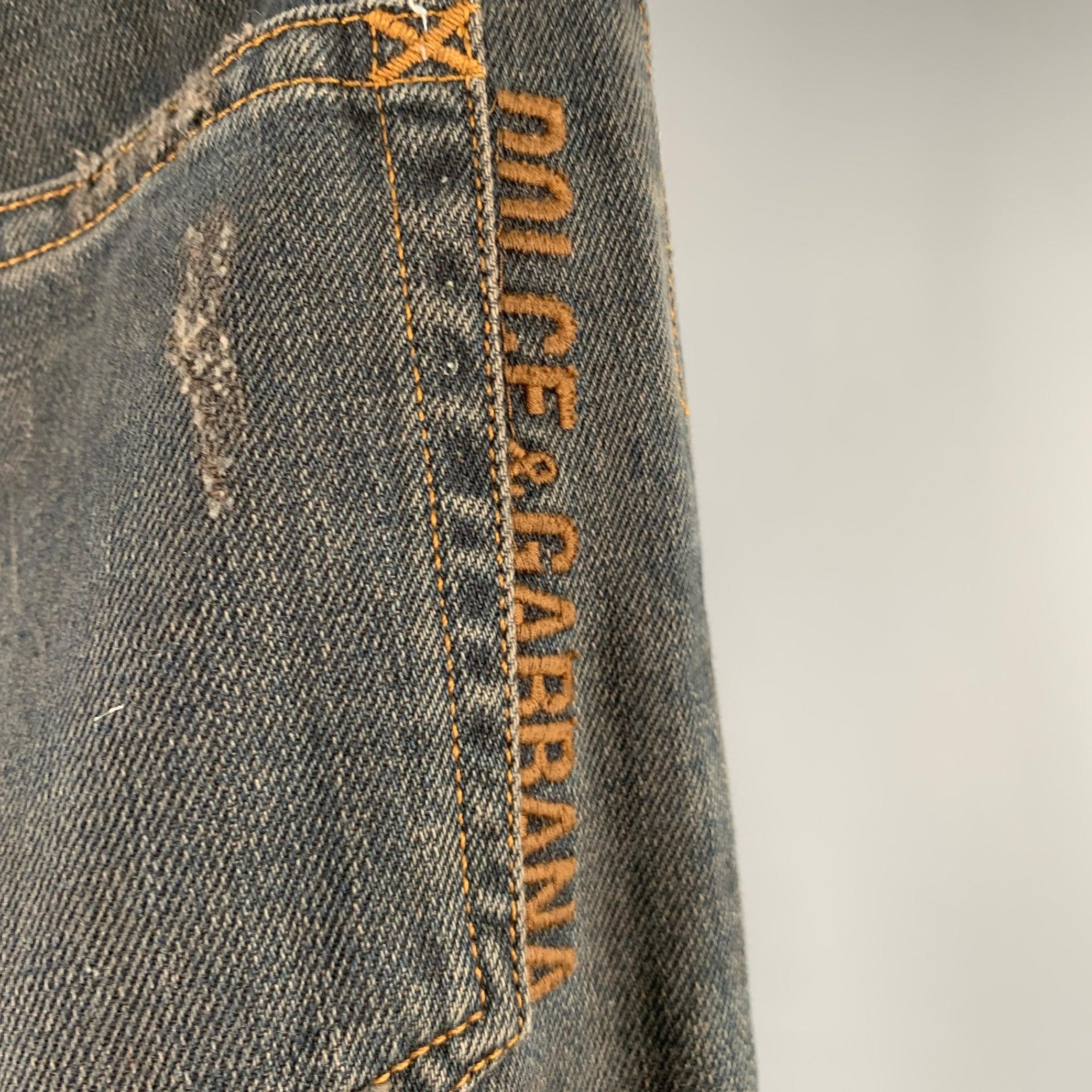 DOLCE & GABBANA Size 28 Grey Contrast Stitch Cotton Jeans In Excellent Condition For Sale In San Francisco, CA
