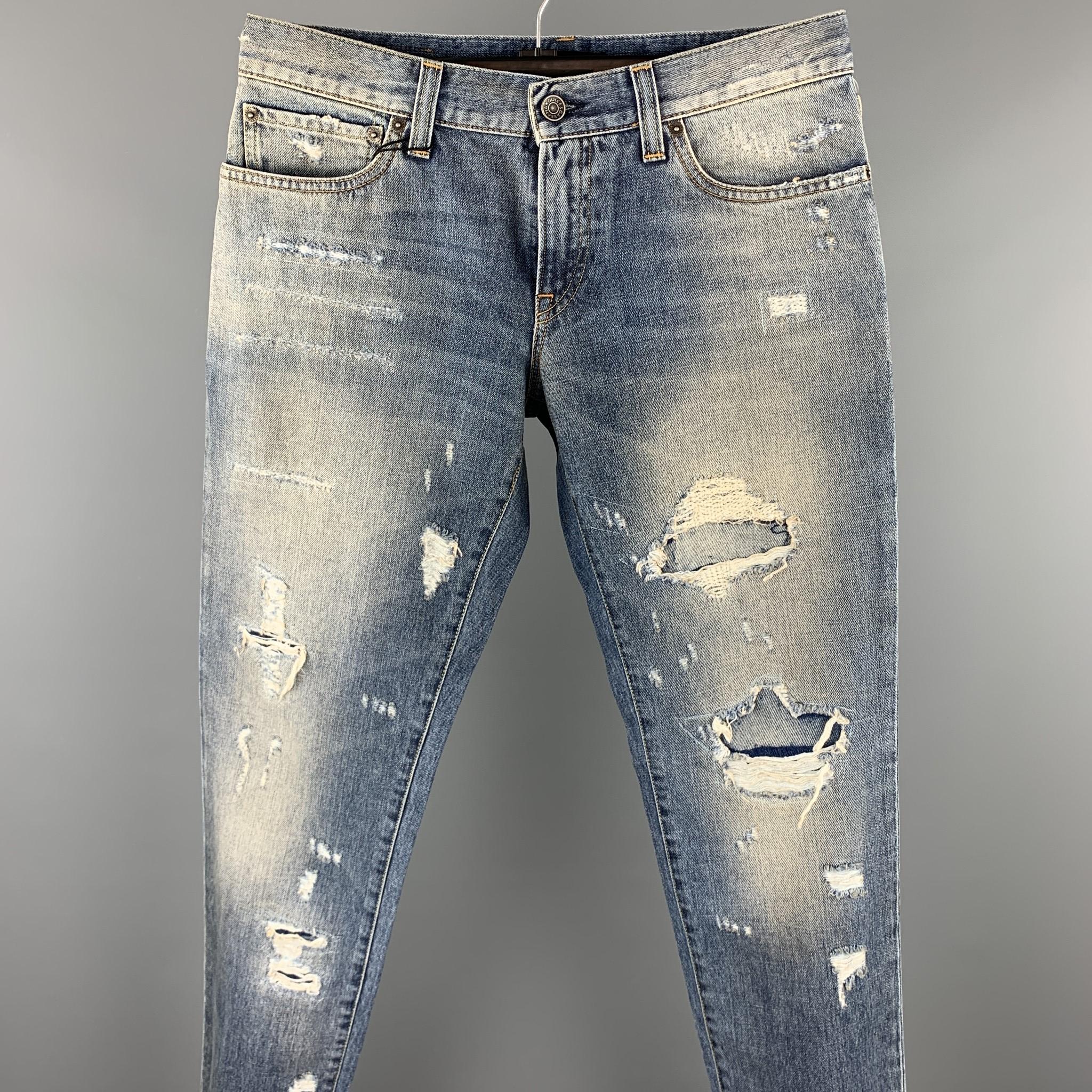 zip fly jeans