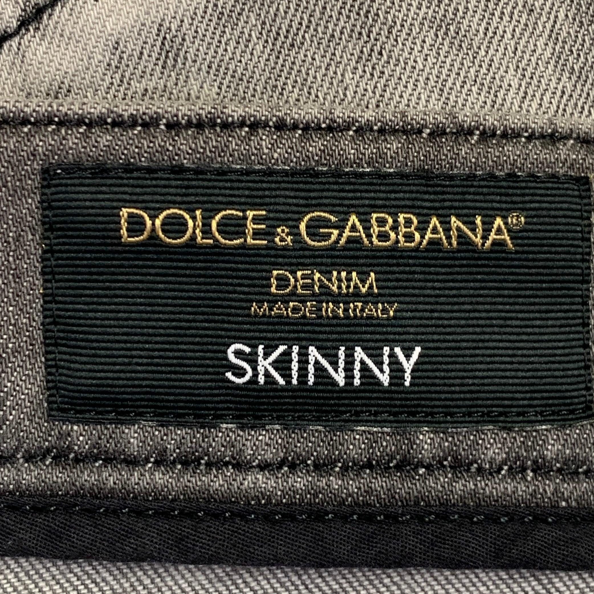 Dolce & Gabbana Taille 30 Jean skinny en sergé de coton mélangé gris à braguette zippée en vente 3