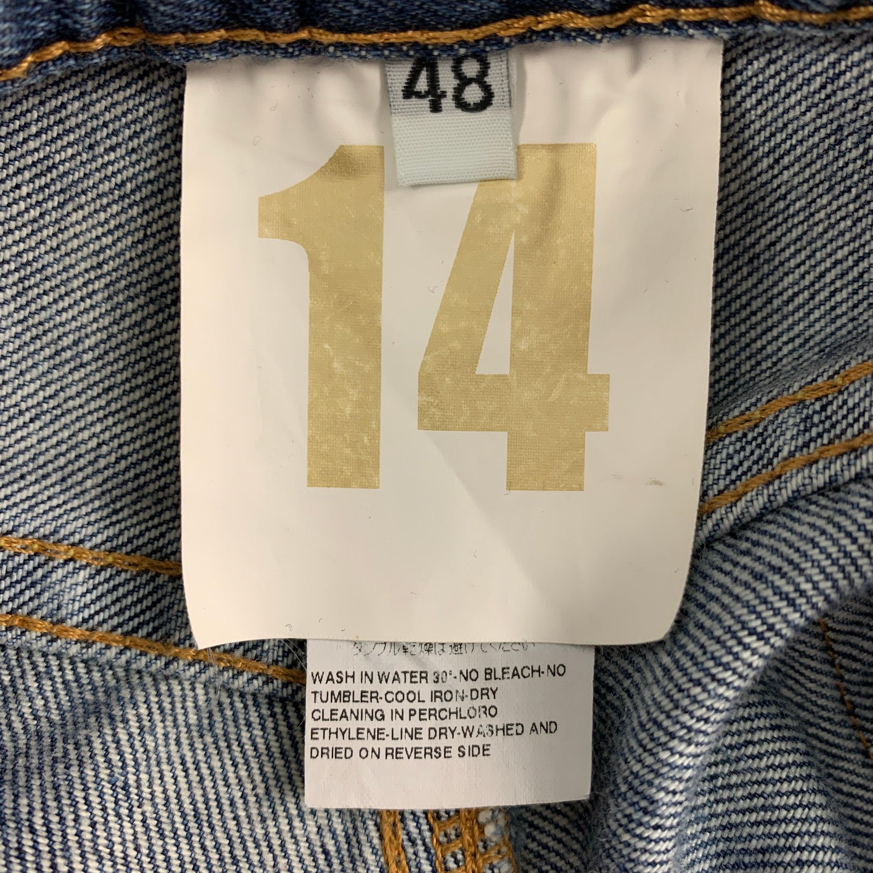 DOLCE & GABBANA Size 32 Light Blue Distressed Cotton Zip Fly Jeans In Good Condition In San Francisco, CA