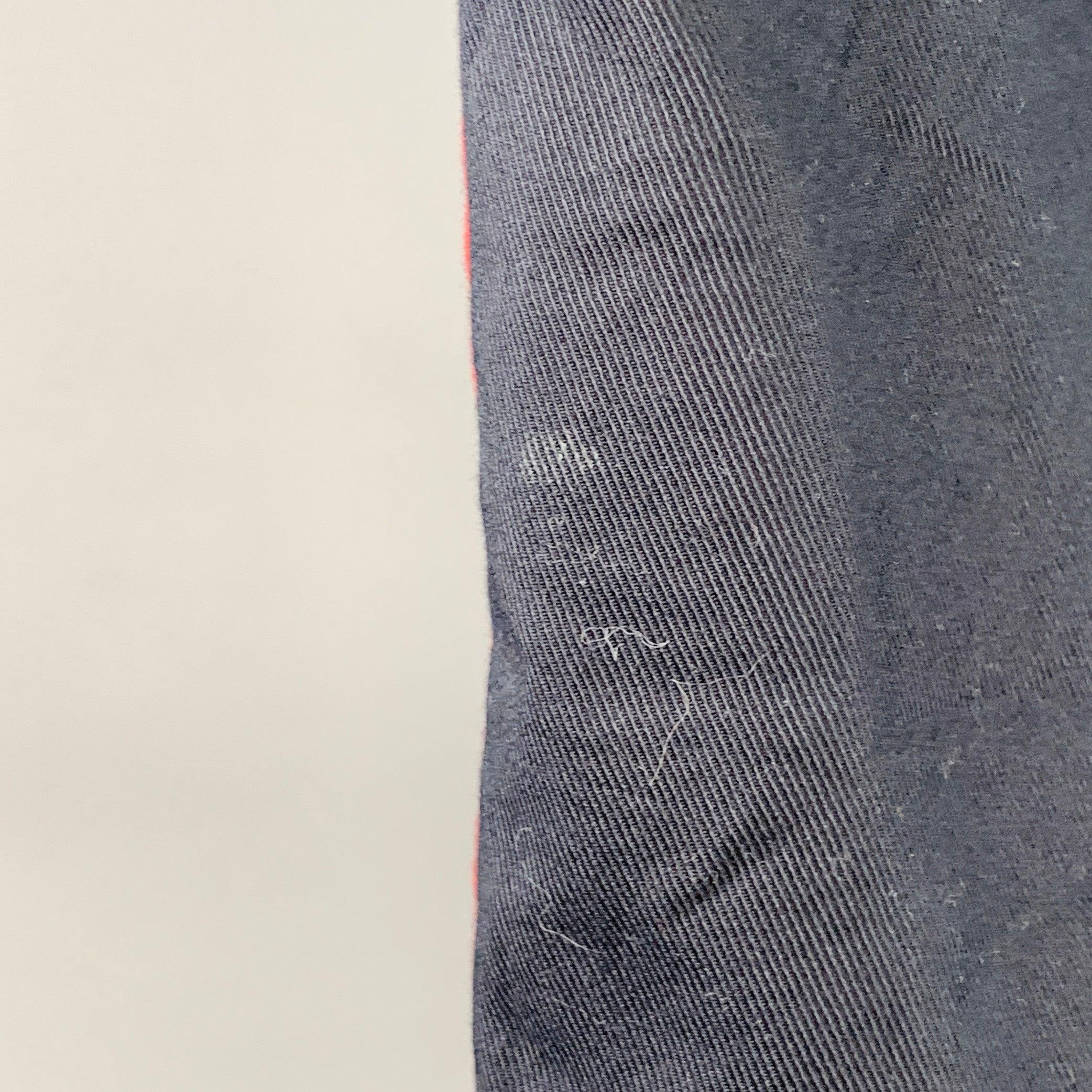 Dolce & Gabbana Size 32 Navy Red Stripe Cotton Blend Zipper Stripe Casual Pants (Pantalon décontracté à rayures en coton mélangé) Pour hommes en vente