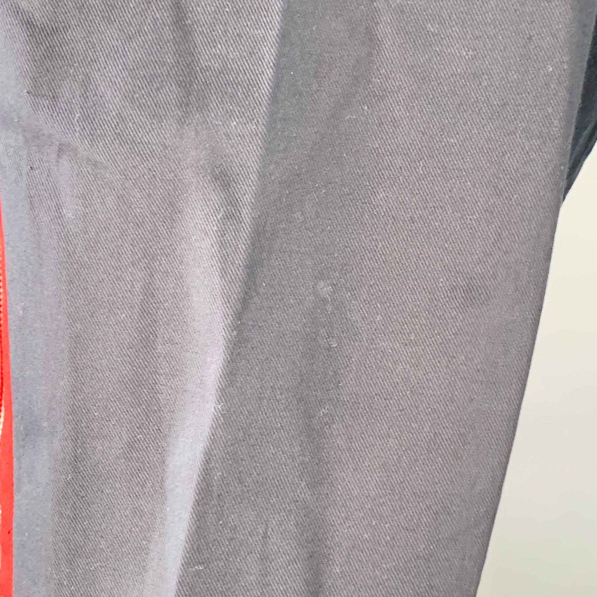 Dolce & Gabbana Size 32 Navy Red Stripe Cotton Blend Zipper Stripe Casual Pants (Pantalon décontracté à rayures en coton mélangé) en vente 2