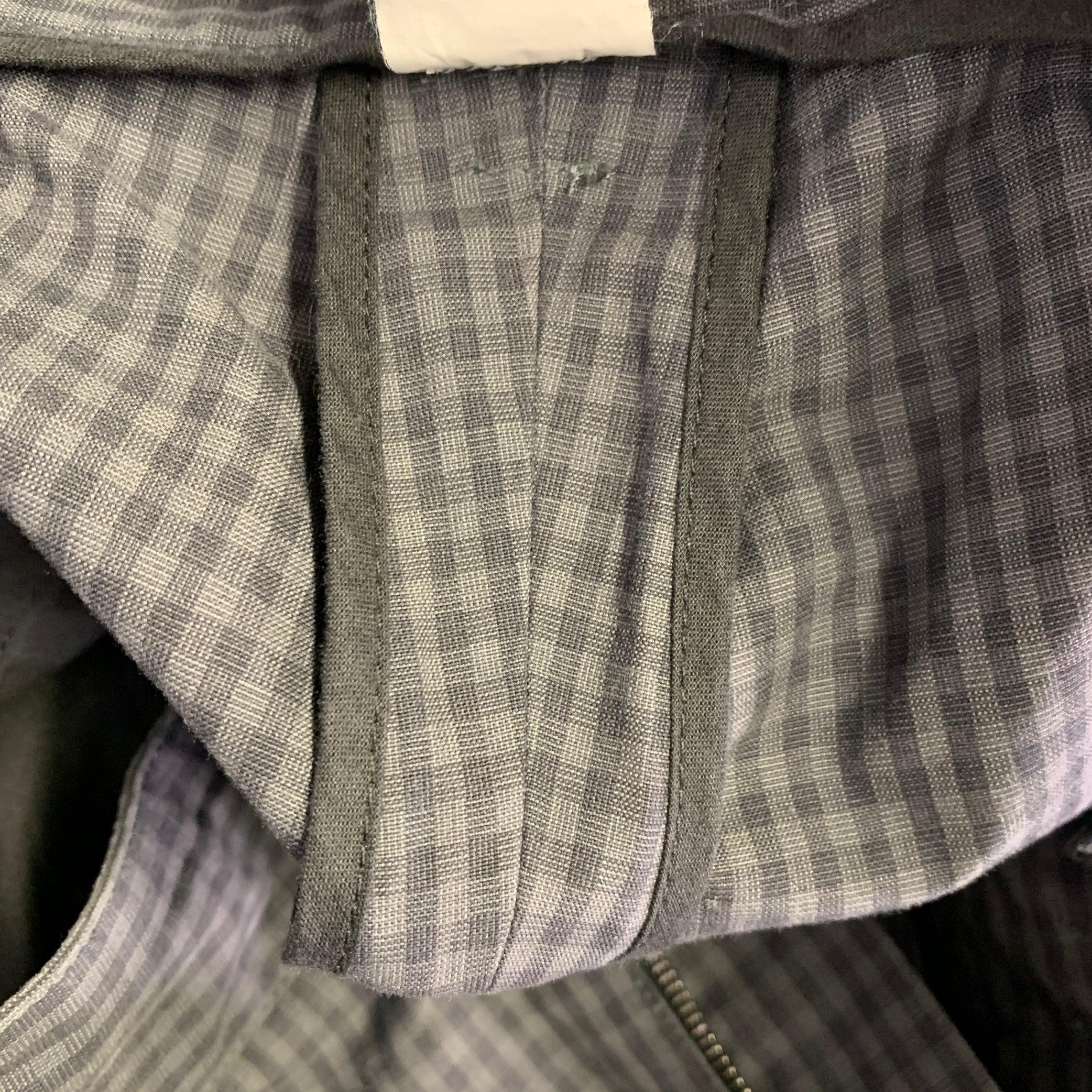 DOLCE & GABBANA - Pantaloni casual a scacchi in cotone grigio e carbone Taglia 34 in vendita 1