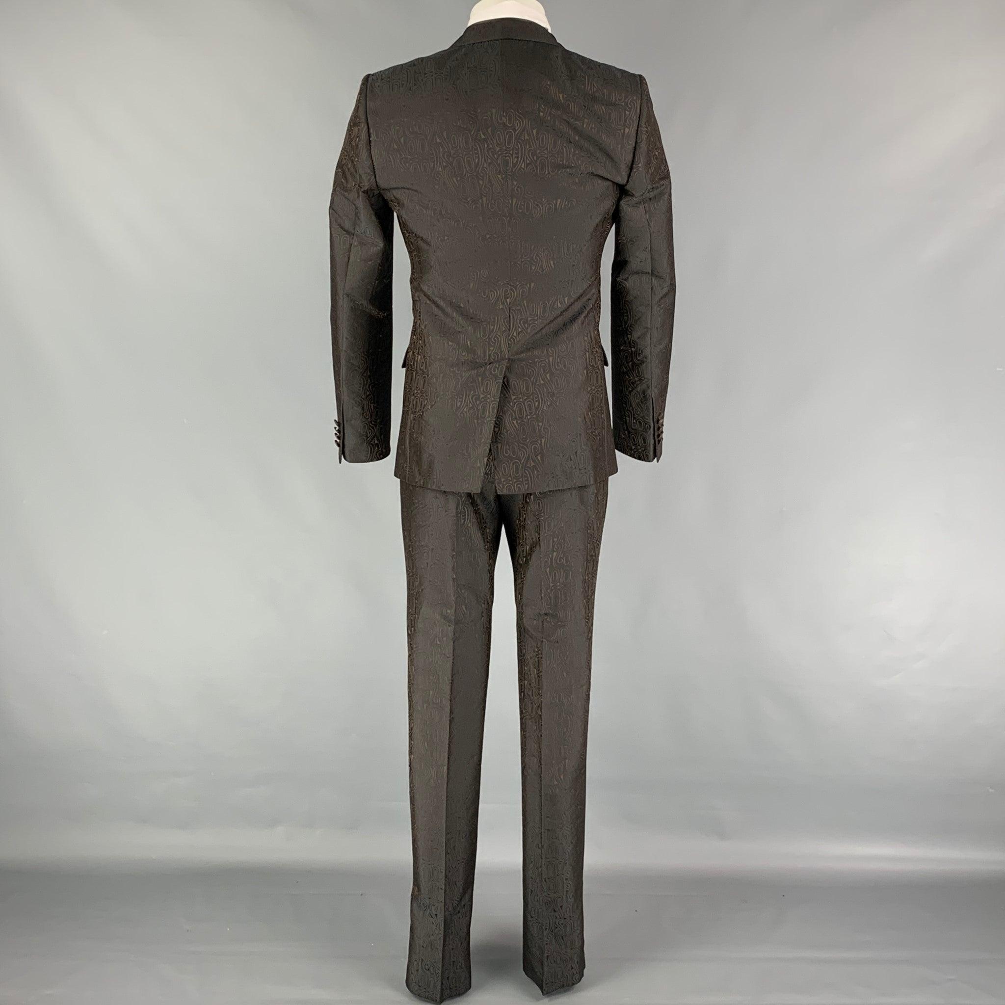 DOLCE & GABBANA Size 36 Brown Geometric Polyester Silk Blend 3 Piece Suit In Good Condition For Sale In San Francisco, CA