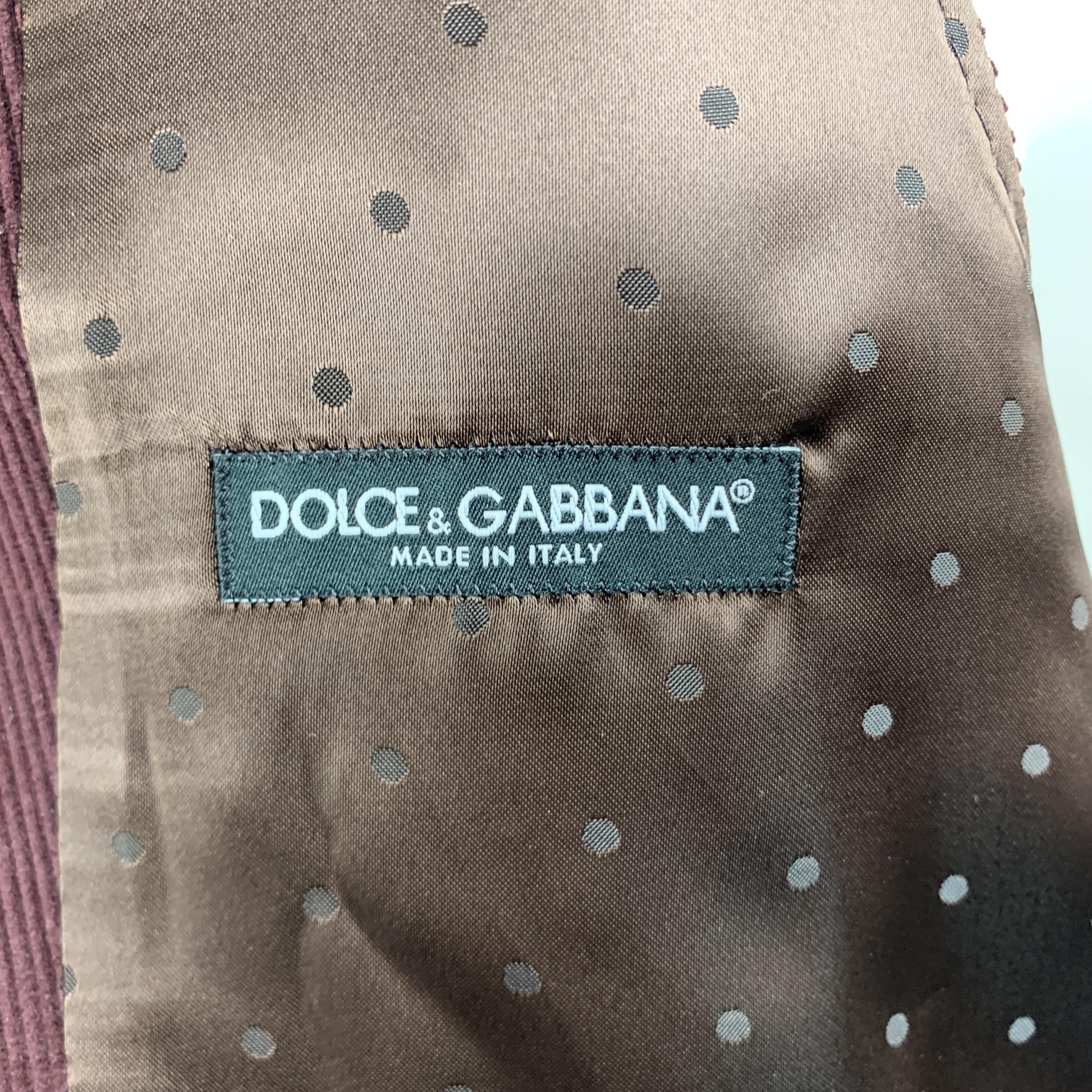 DOLCE & GABBANA Size 36 Burgundy Corduroy Buttoned Vest 1