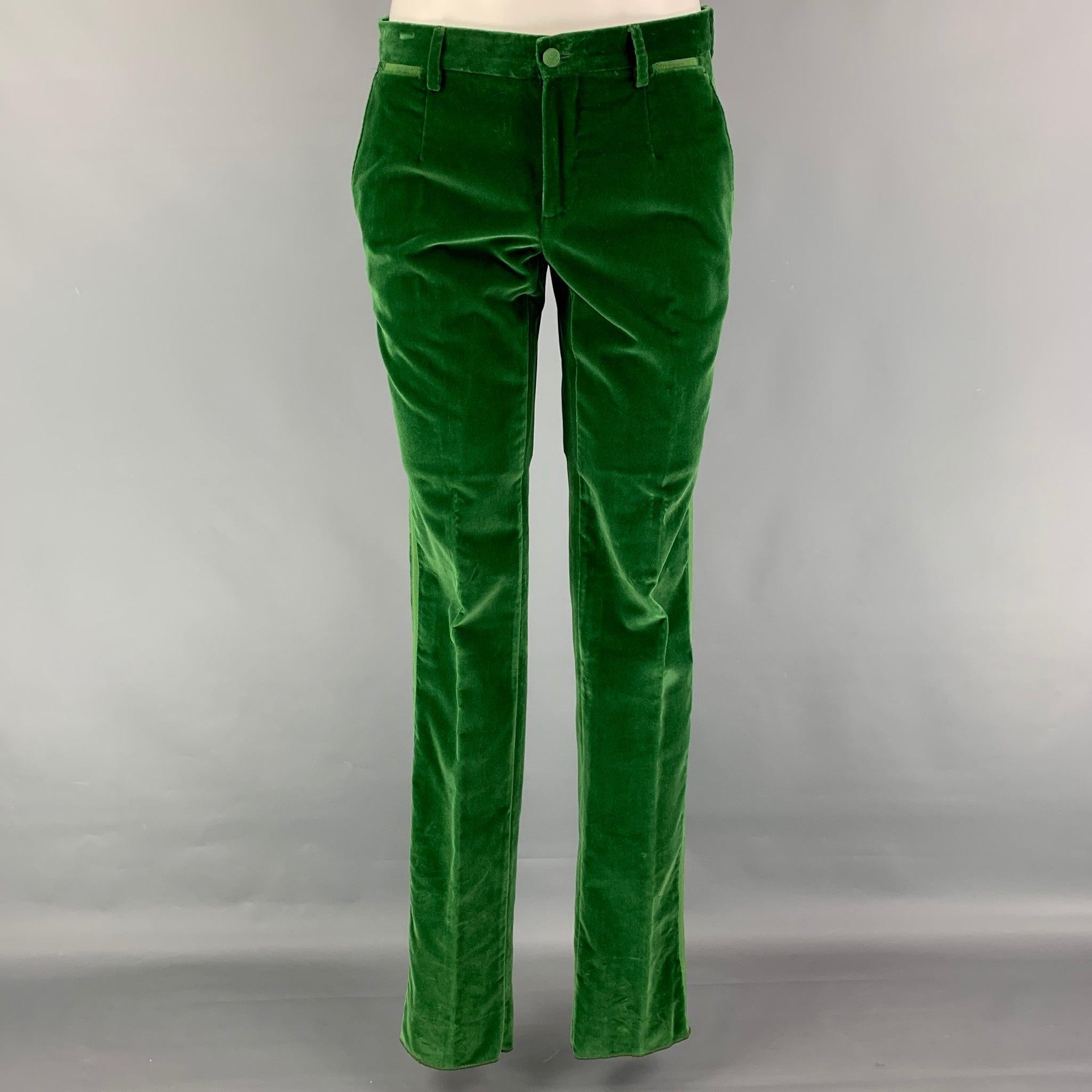 Dolce & Gabbana Taille 36 R Costume 3 pièces en velours vert à double boutonnage et châle en vente 1