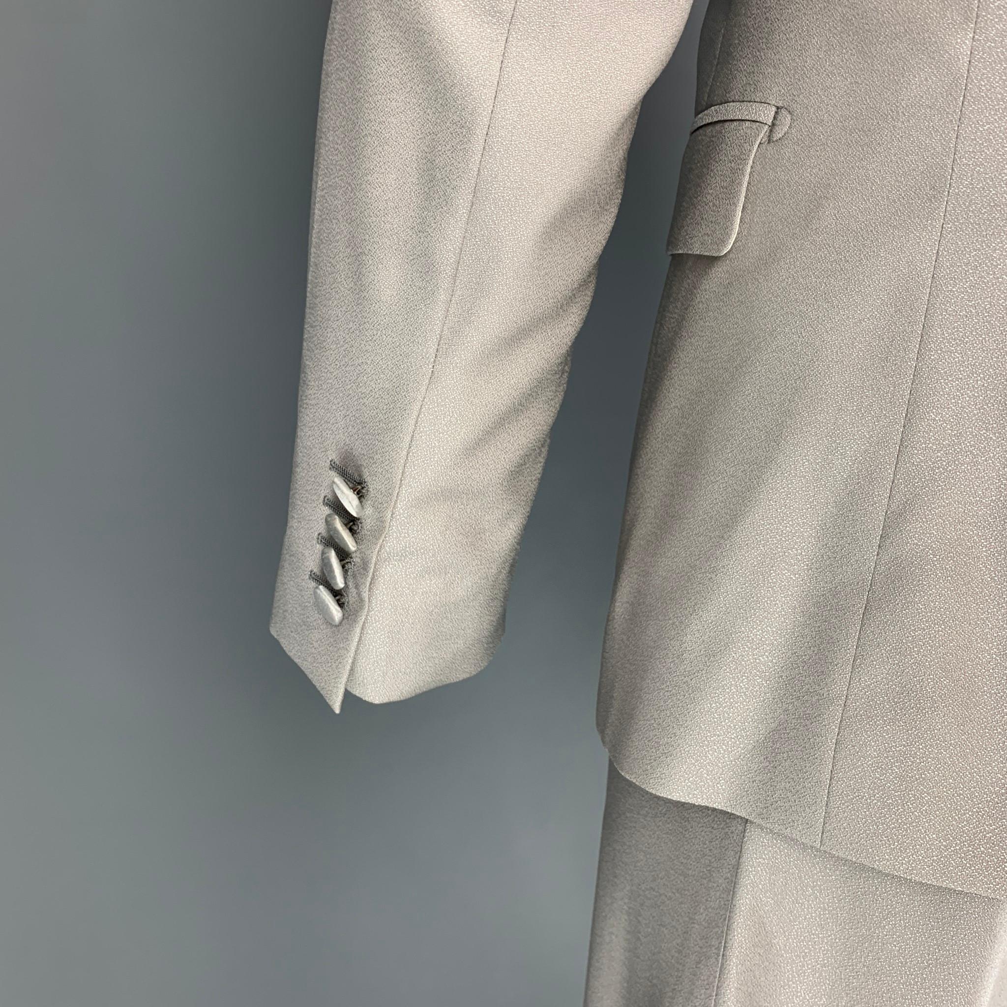 DOLCE & GABBANA Size 36 Regular Grey Wool Silk Shawl Lapel 3 Piece Suit In Good Condition In San Francisco, CA
