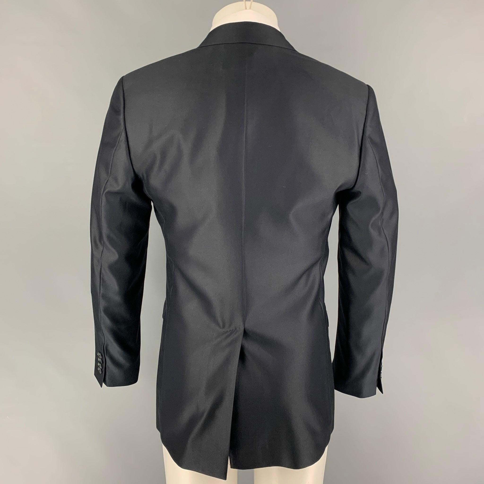 DOLCE & GABBANA Size 38 Black Wool Blend Peak Lapel Sport Coat In Good Condition For Sale In San Francisco, CA