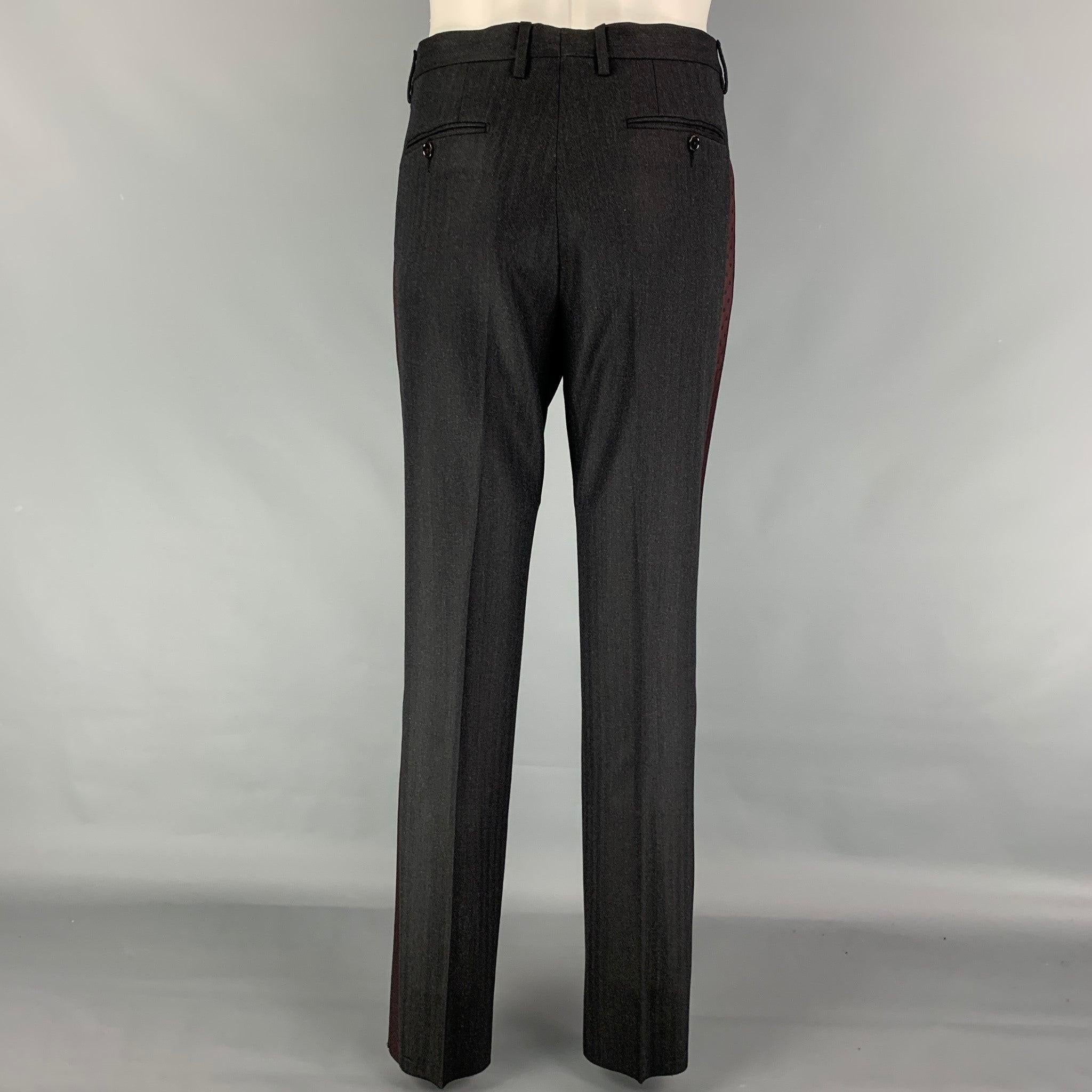 DOLCE & GABBANA Size 38 Grey Burgundy Polka Dot Virgin Wool 3 Piece Suit For Sale 2