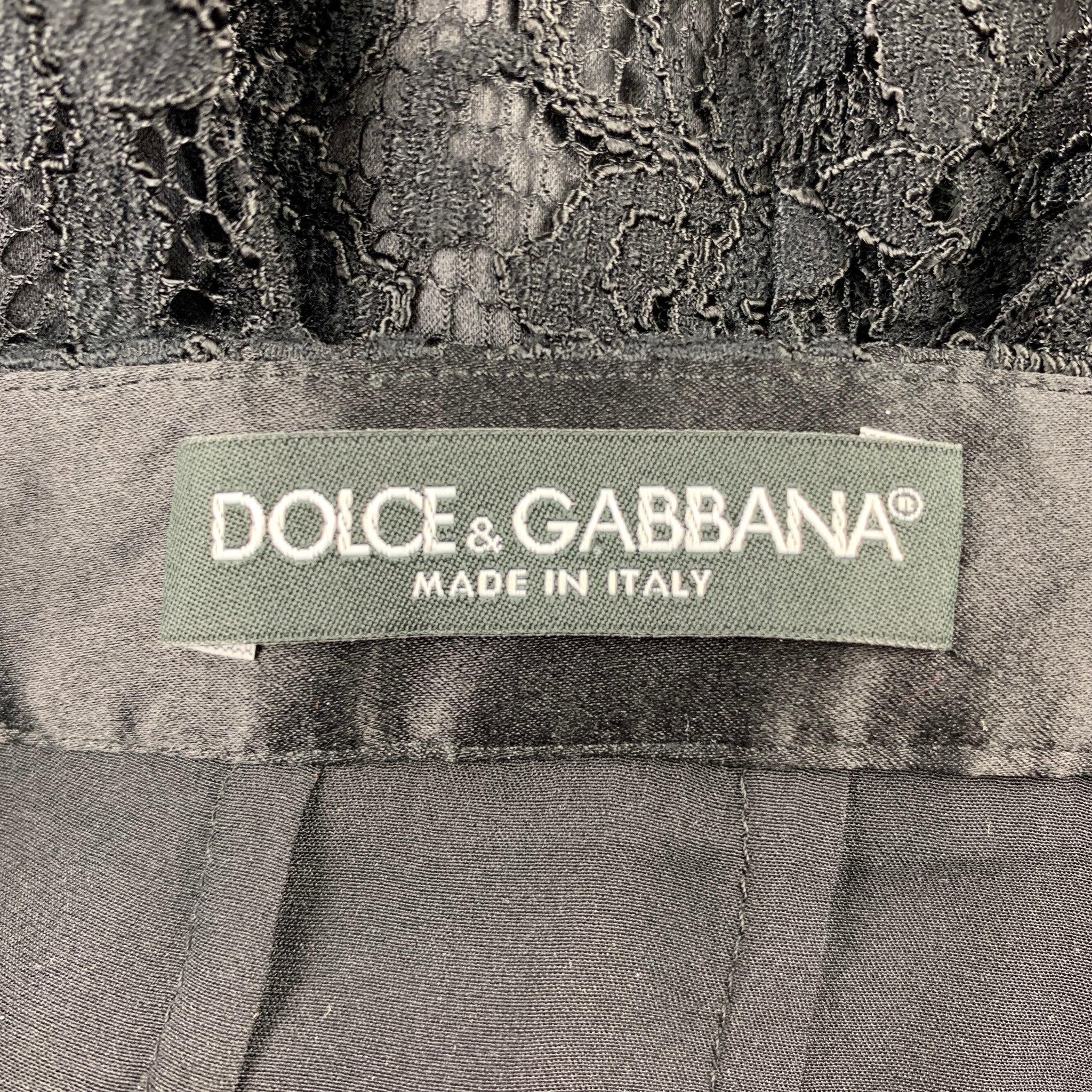 Women's DOLCE & GABBANA Size 4 Black Lace Pencil Skirt For Sale