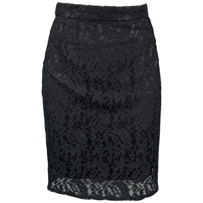 DOLCE and GABBANA Size 4 Black Lace Pencil Skirt For Sale at 1stDibs
