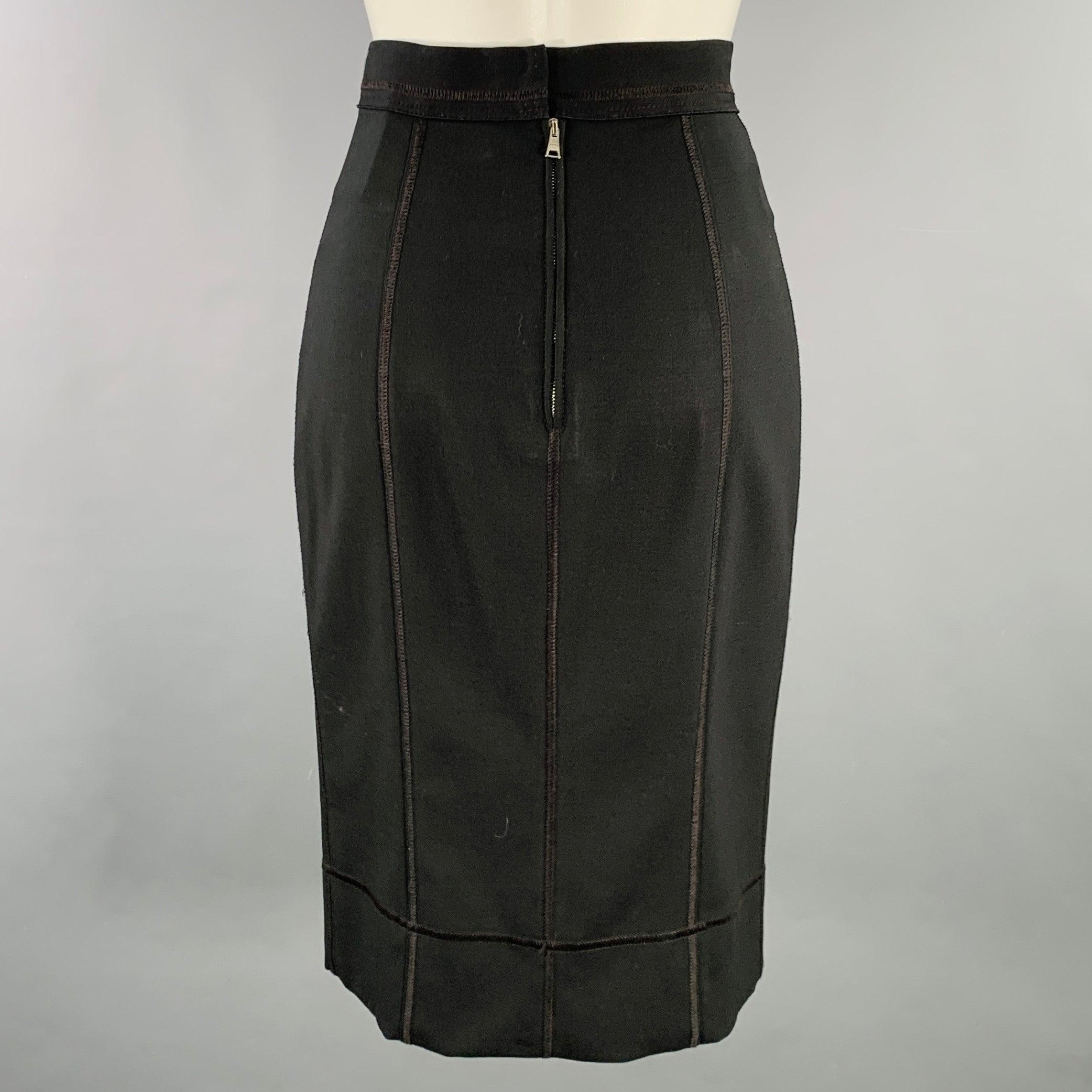 Noir Dolce & Gabbana Taille 4 Jupe en laine vierge noire à coutures inversées en vente