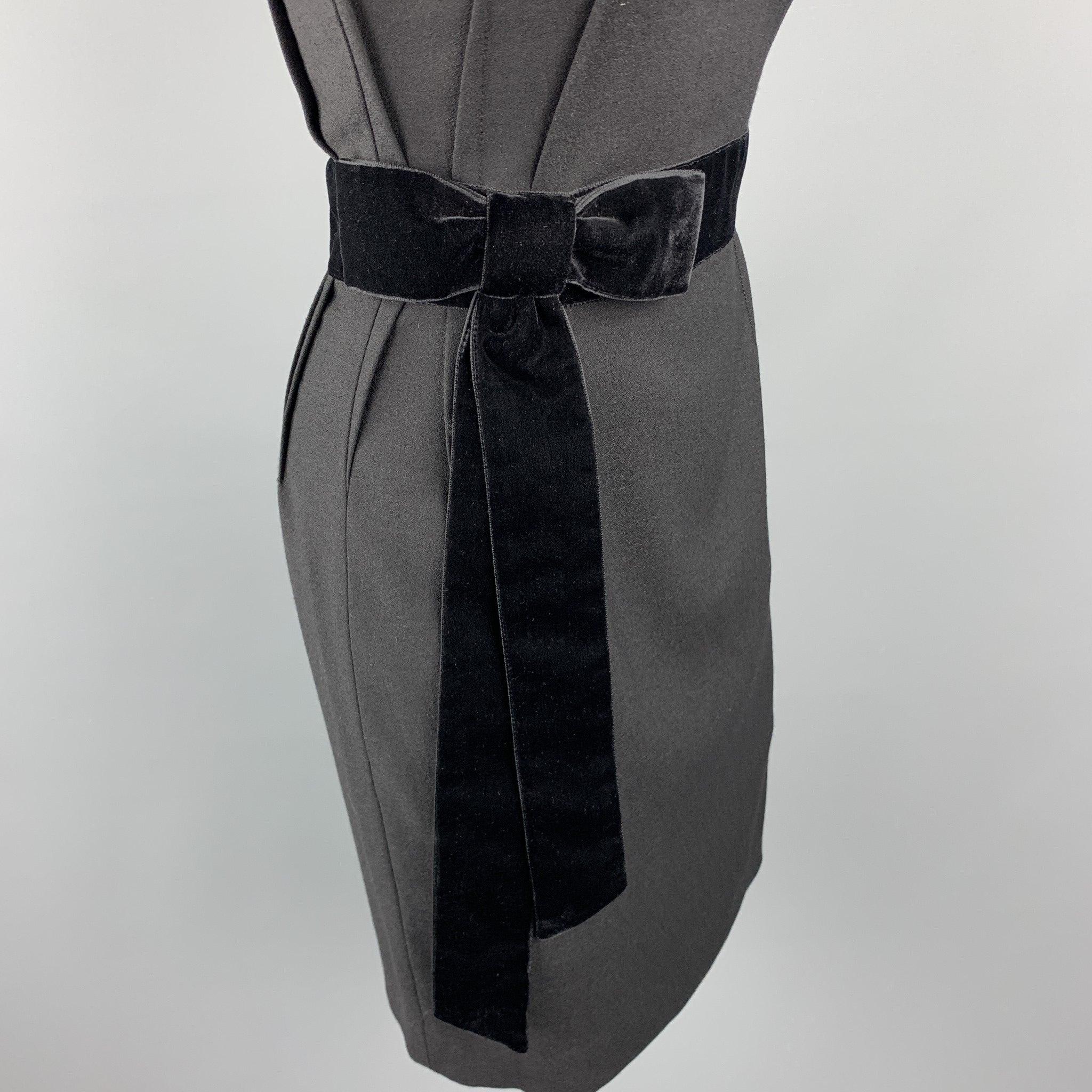 DOLCE & GABBANA Size 4 Black Virgin Wool Sleeveless Velvet Bow Shift Dress In Good Condition For Sale In San Francisco, CA