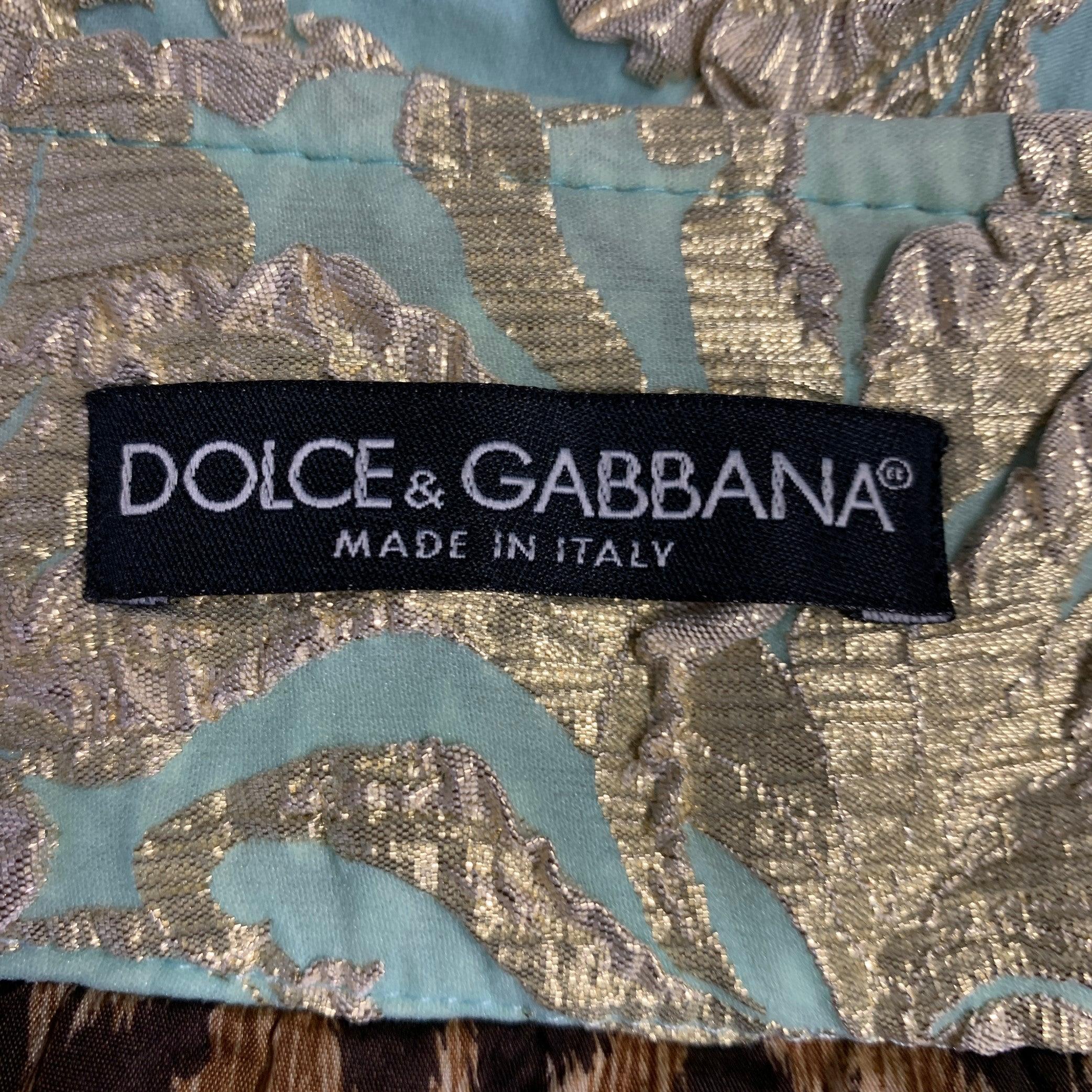Dolce & Gabbana Taille 4 Jupe crayon en soie mélangée verte et dorée Fleur de lis Excellent état - En vente à San Francisco, CA
