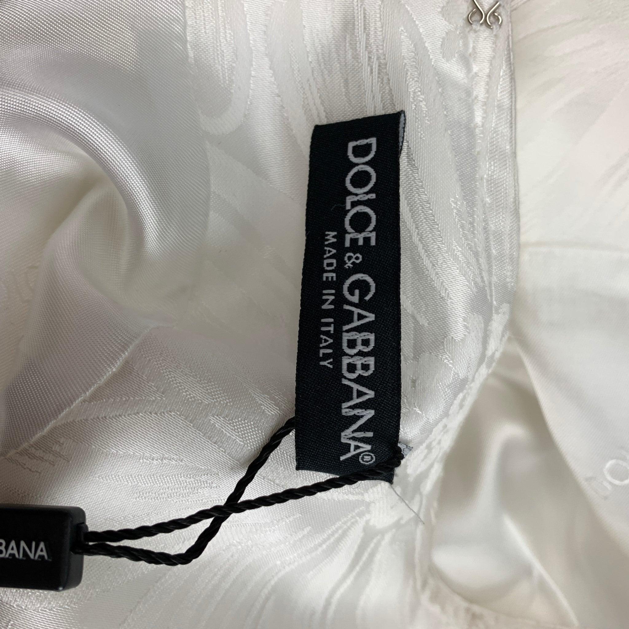DOLCE & GABBANA Size 4 White Cotton Floral Viscose Rhinestone Sleeveless Dress For Sale 2