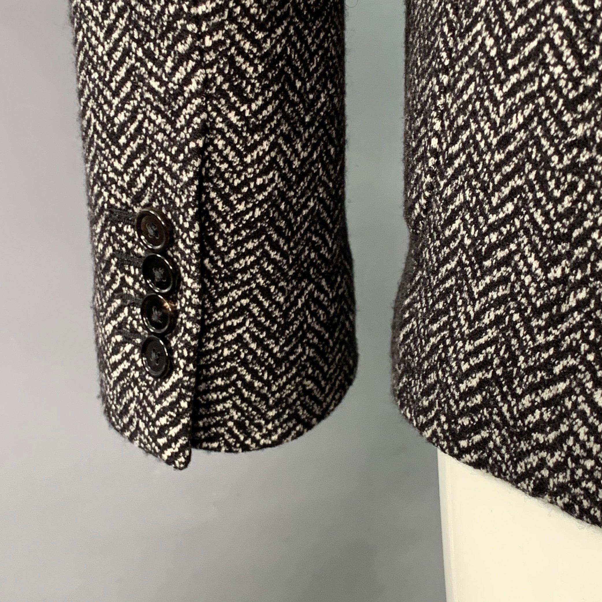 DOLCE & GABBANA Größe 40 Schwarz Weiß Fischgrät Wolle Baumwolle Sportmantel im Angebot 1