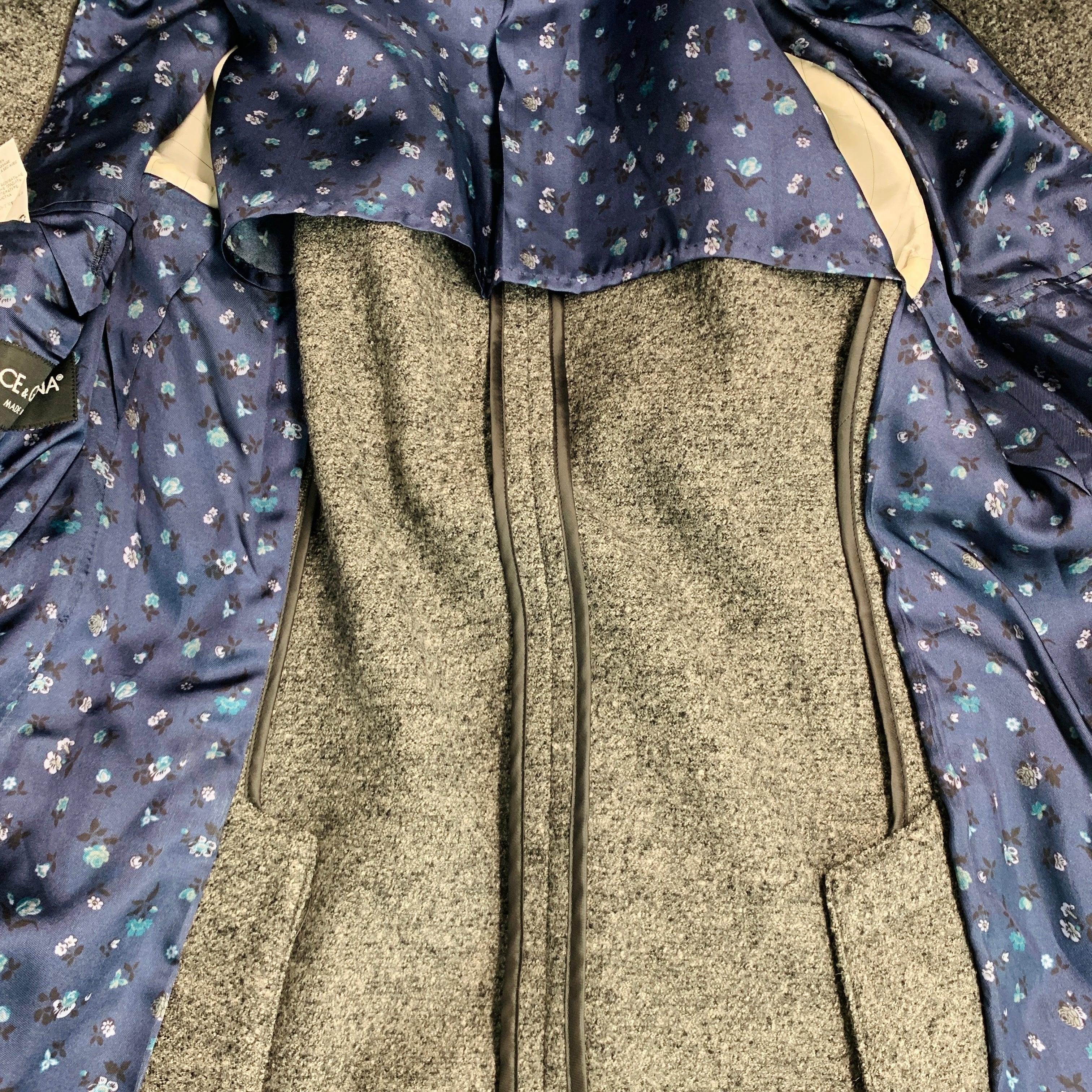 DOLCE & GABBANA Size 40 Grey Black Heather Wool Peak Lapel Sport Coat For Sale 1
