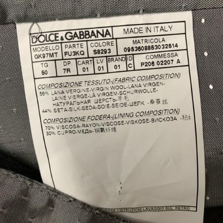 DOLCE & GABBANA Size 40 Grey Solid Wool &  Silk Buttoned Vest For Sale 1