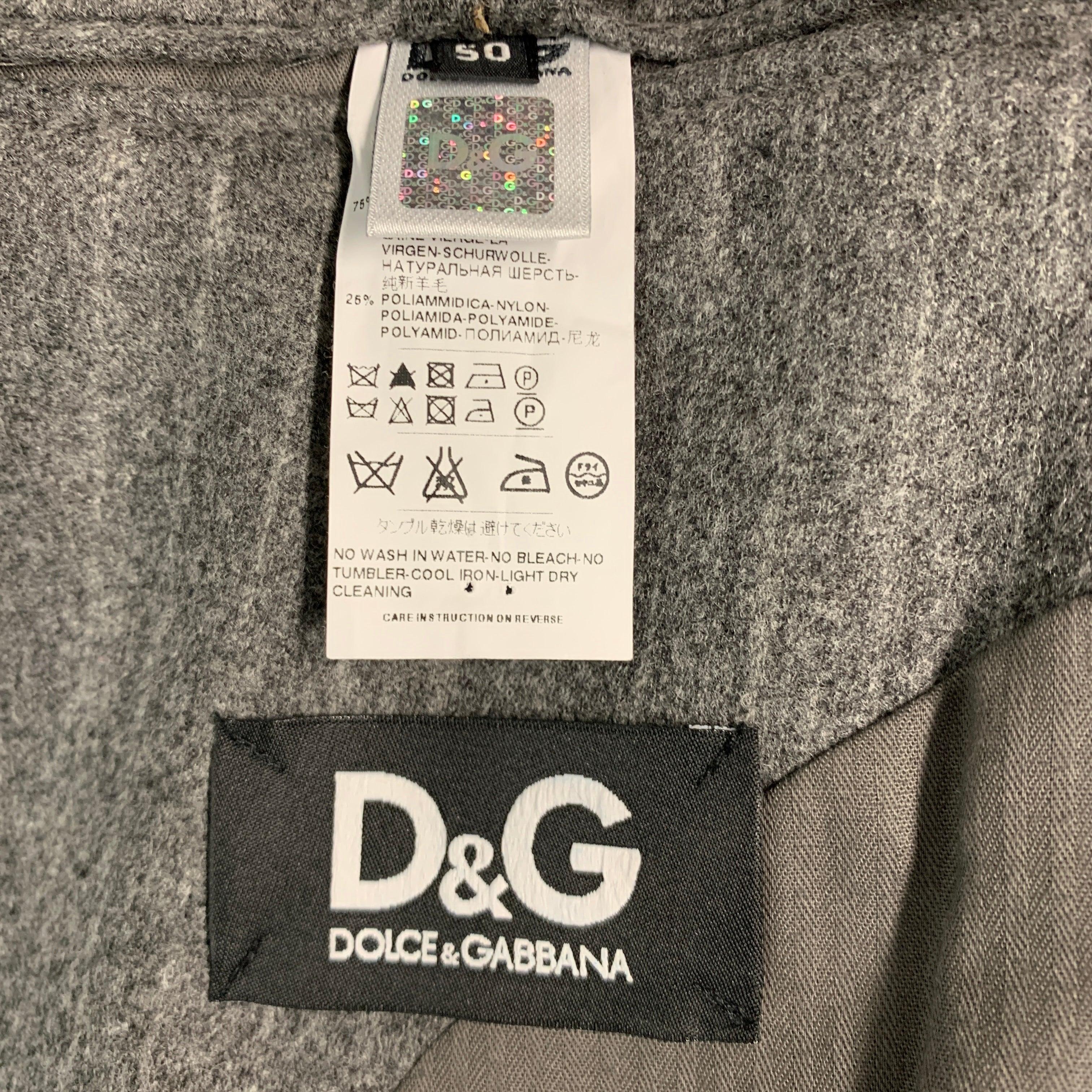 DOLCE & GABBANA Manteau de sport à rayures grises en laine mélangée taille 40 en vente 1