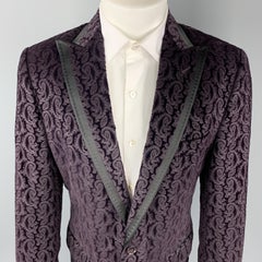 DOLCE & GABBANA Size 40 Purple Paisley Velvet Satin Peak Lapel Sport Coat