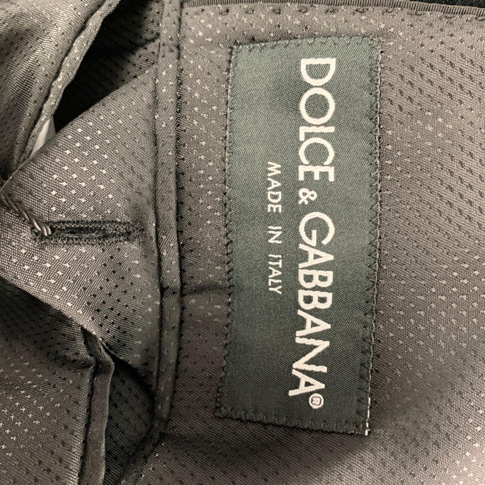 DOLCE & GABBANA Size 40 R Black Velvet Double Breasted 3 Piece Suit For Sale 5