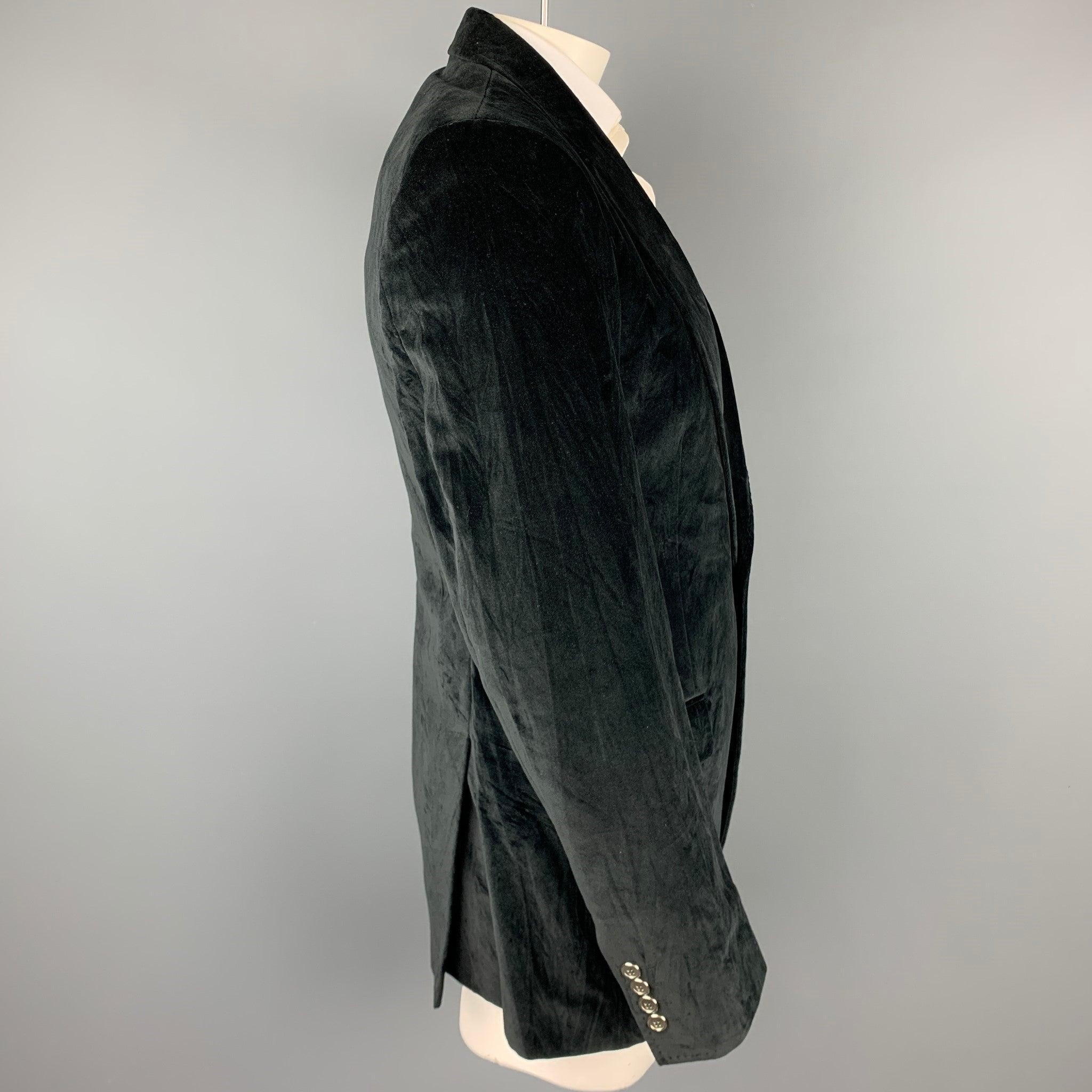 DOLCE & GABBANA Size 40 Regular Black Cotton Velvet Sport Coat In Good Condition For Sale In San Francisco, CA