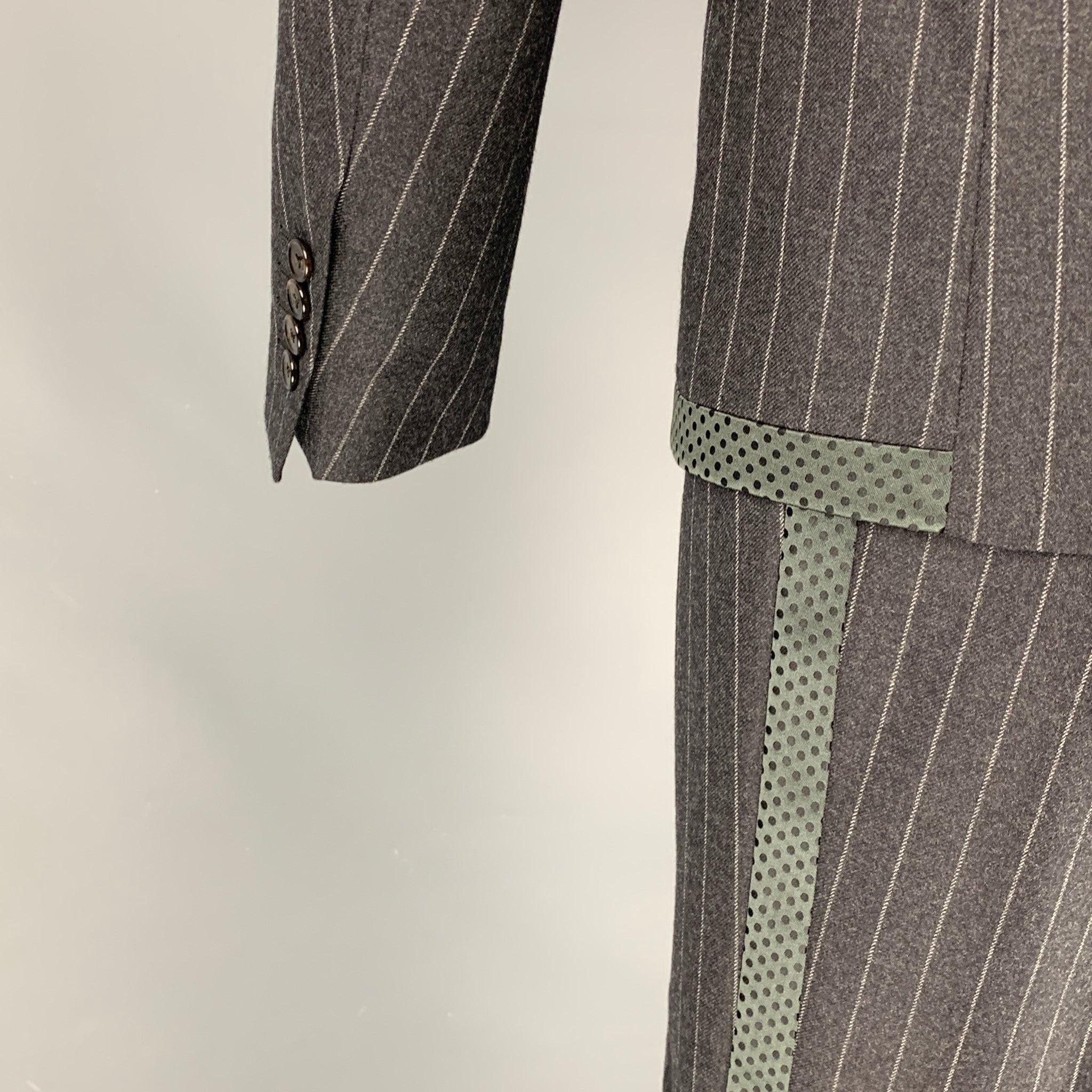 DOLCE & GABBANA Größe 40 Regular Grau Chalkstripe Schur Wolle Schal 3 Stück Anzug im Angebot 1