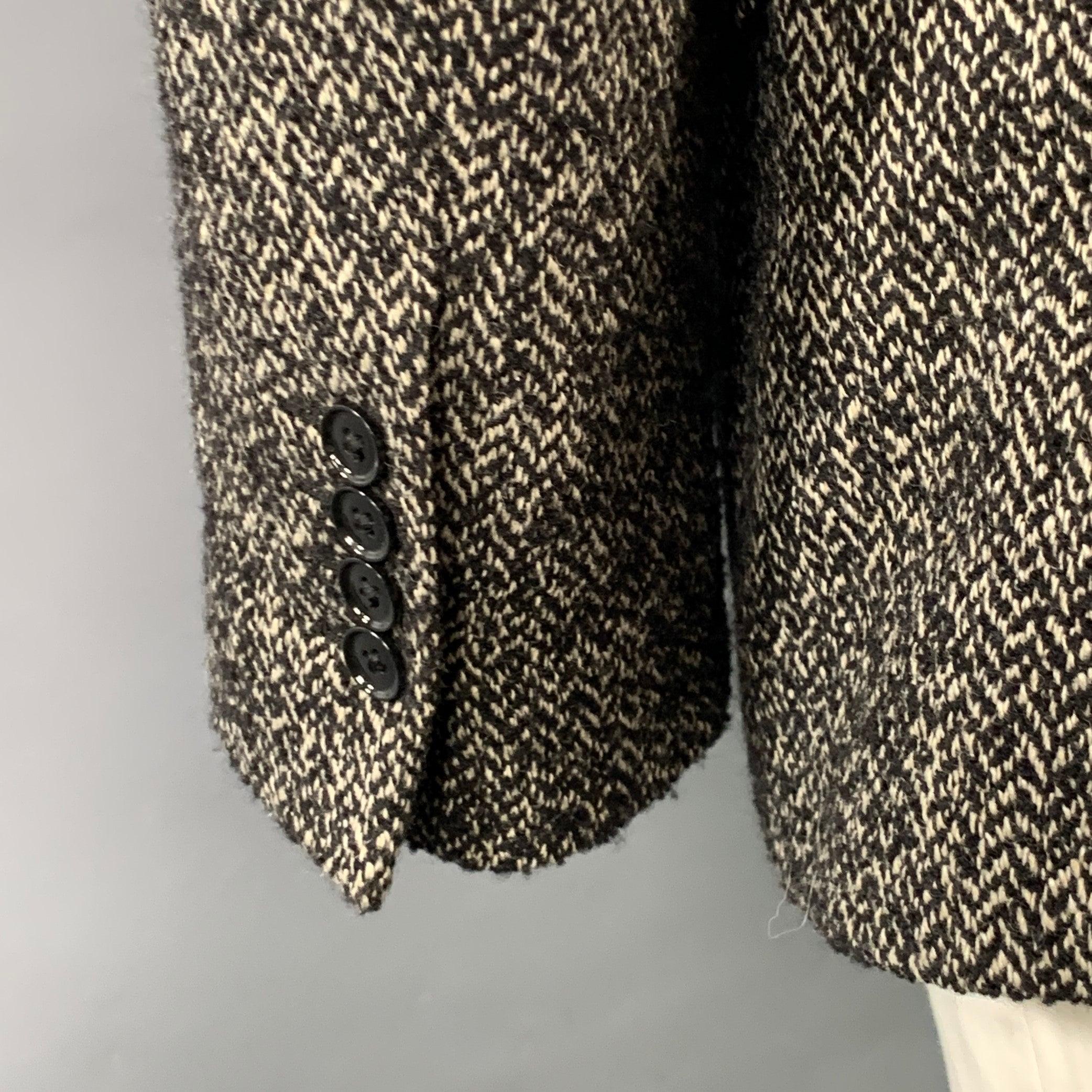 DOLCE & GABBANA Cappotto sportivo con cappuccio in misto acrilico a spina di pesce grigio nero taglia 42 In condizioni ottime in vendita a San Francisco, CA