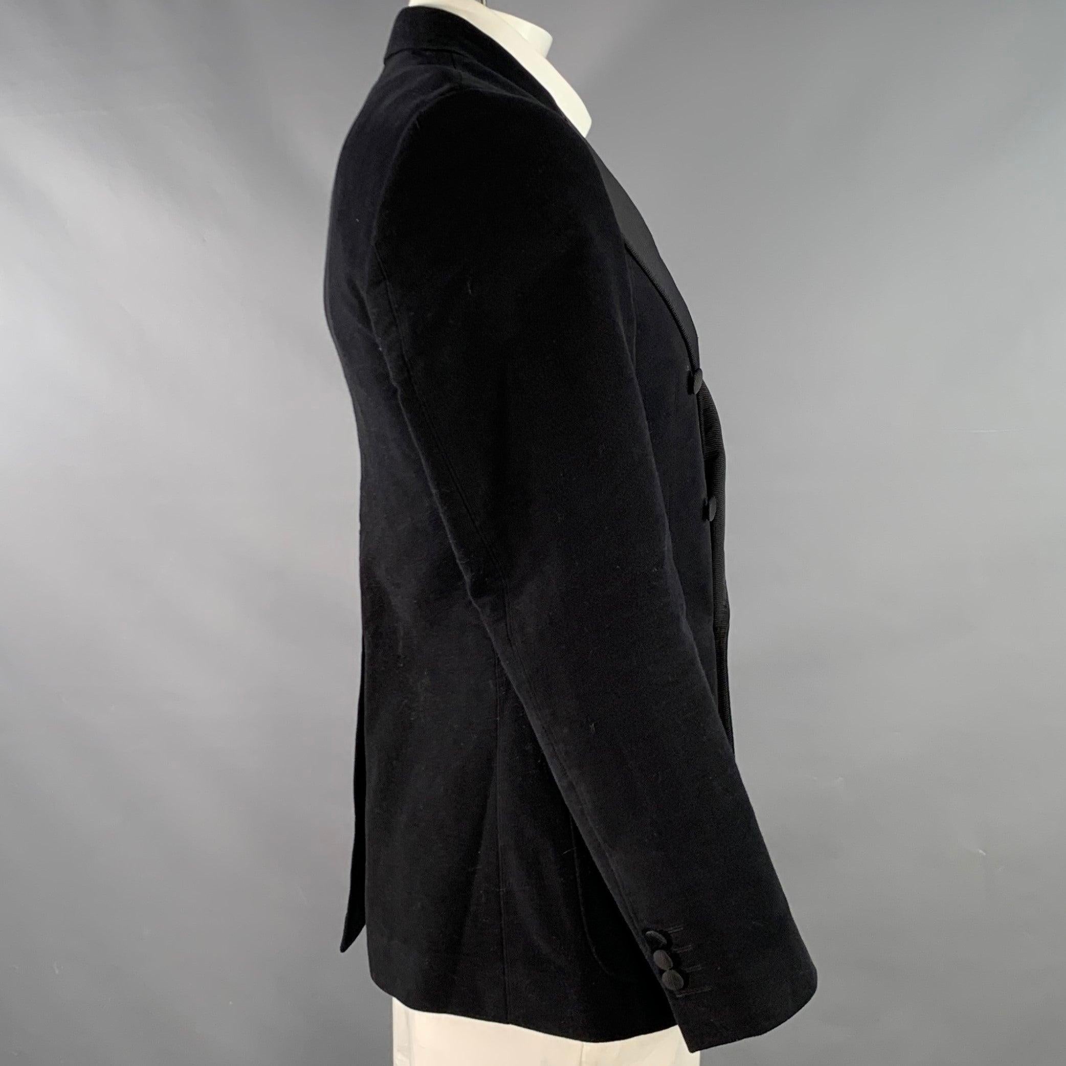 DOLCE & GABBANA Size 42 Black Moleskin Cotton Blend Sport Coat In Excellent Condition For Sale In San Francisco, CA