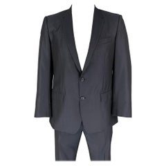 DOLCE & GABBANA Costume en laine mélangée à motif bleu marine, taille 42