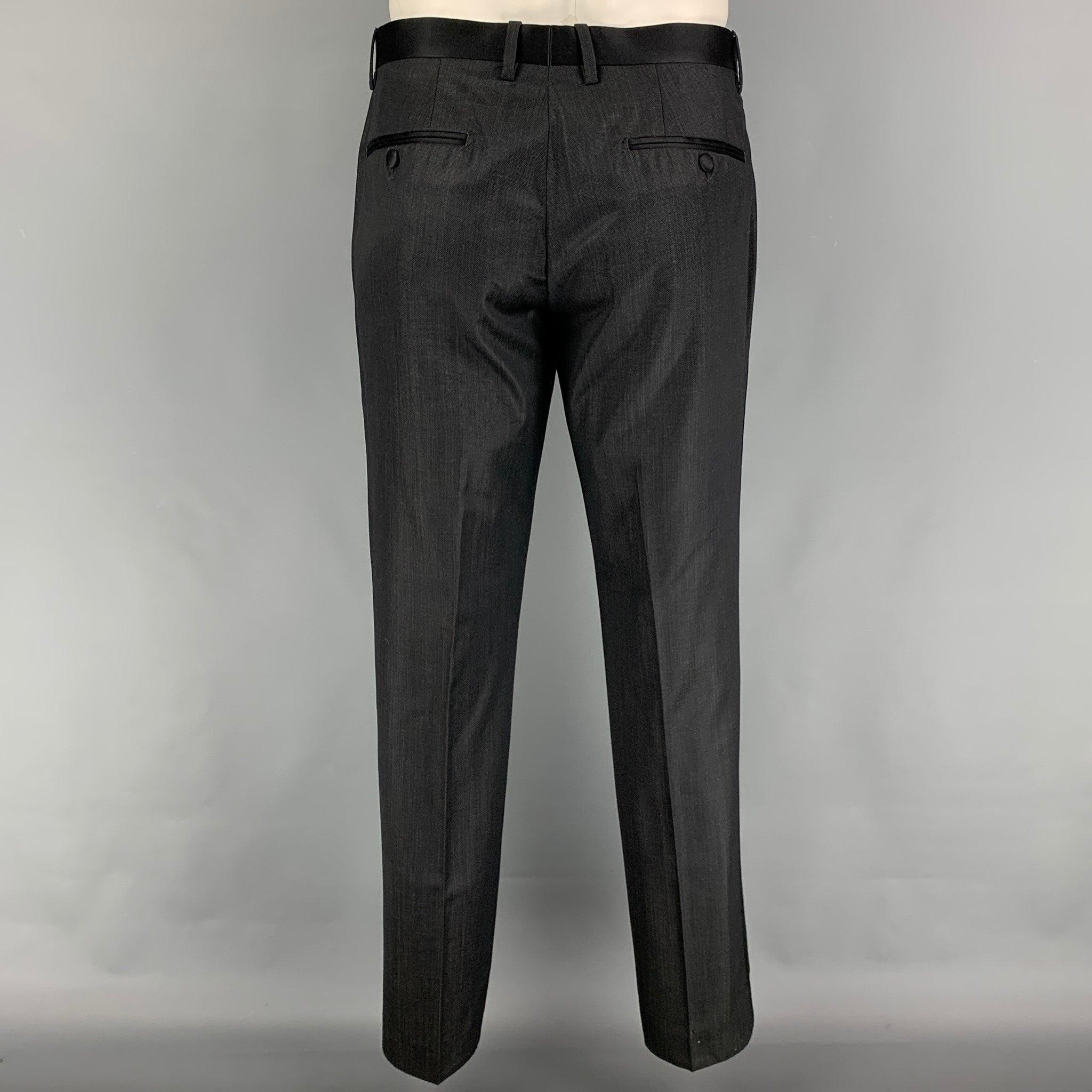 Dolce & Gabbana Taille 42 Regular Charcoal Black Wool Blend Vest Suit en vente 1
