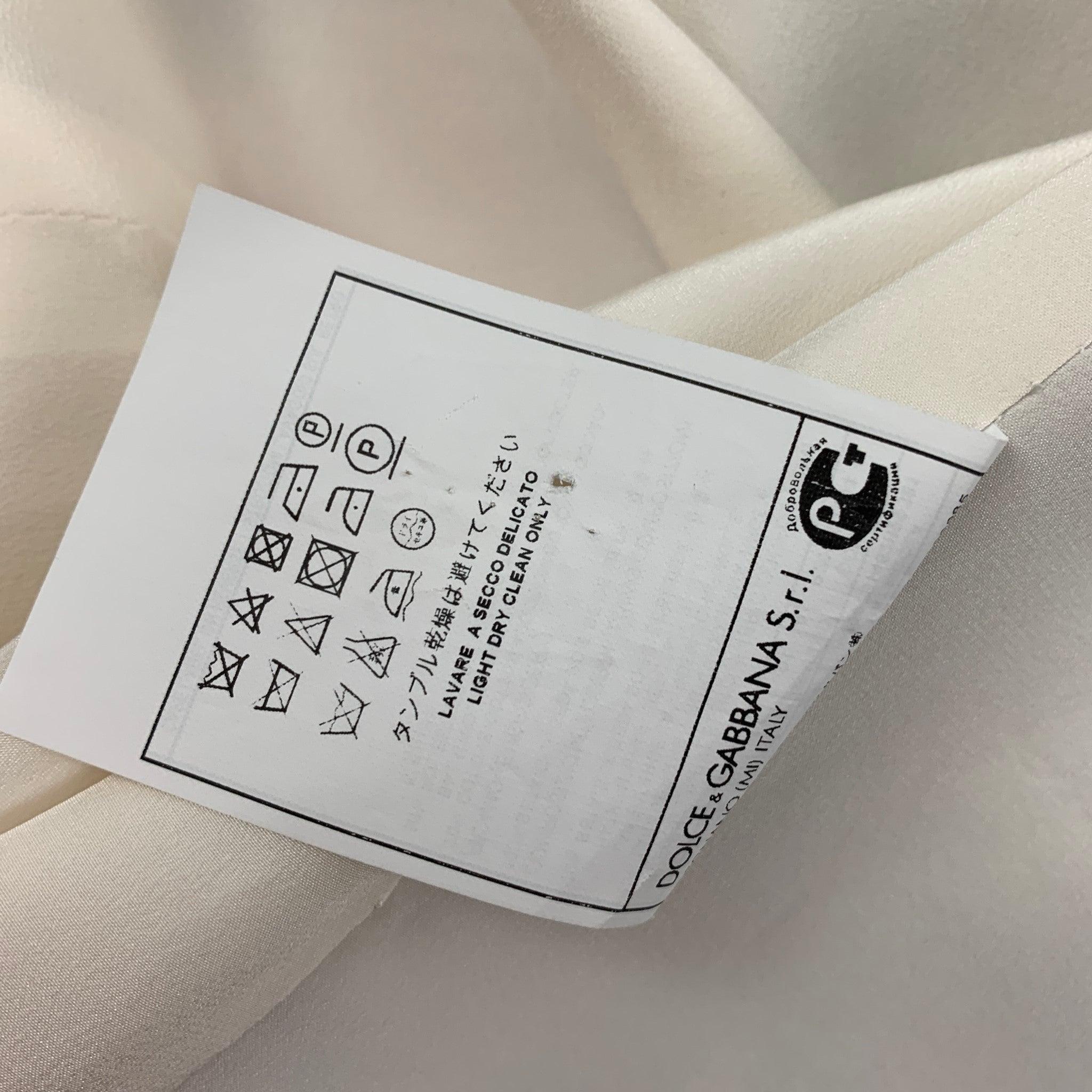 DOLCE & GABBANA Size 42 Silver Beige Wool Silk Vest For Sale 1