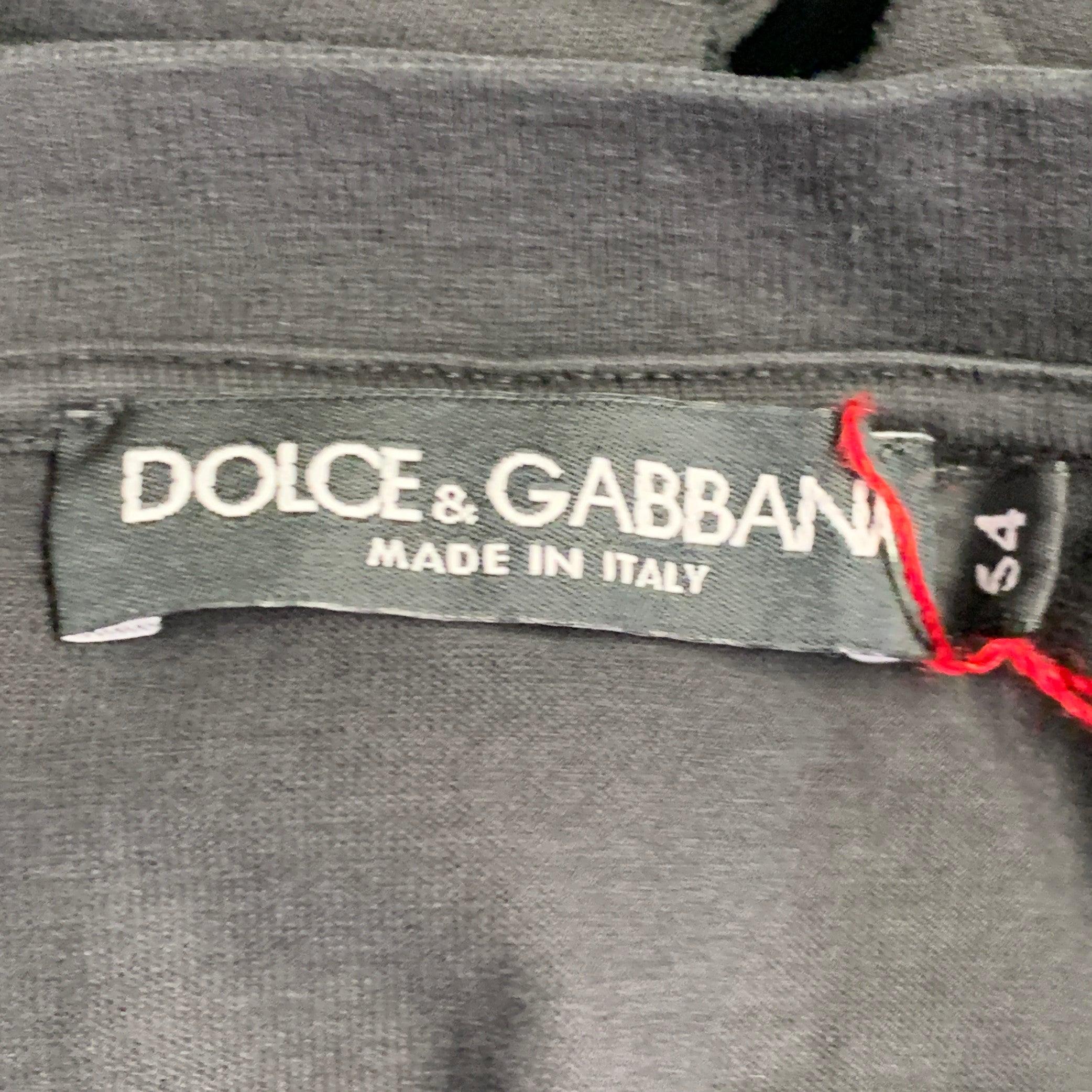 DOLCE & GABBANA Size 44 Black Cotton Jersey Distressed V-Neck T-shirt For Sale 2
